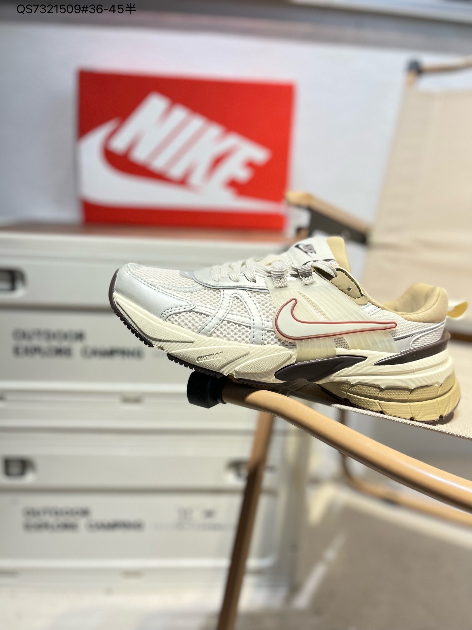 ⬆️23608-NIKE-510 gallery