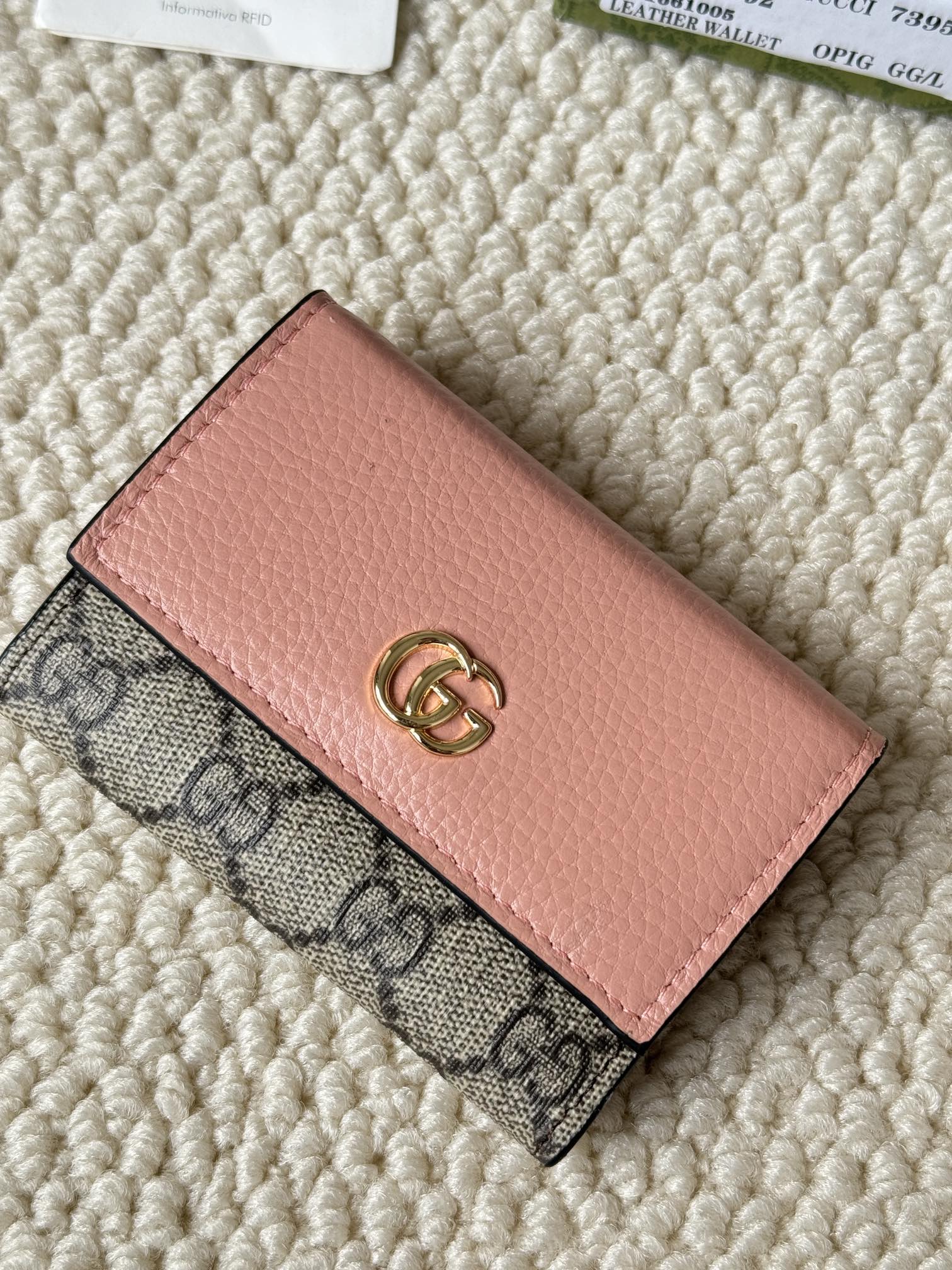 ⬆️23628-Gucci-268 gallery