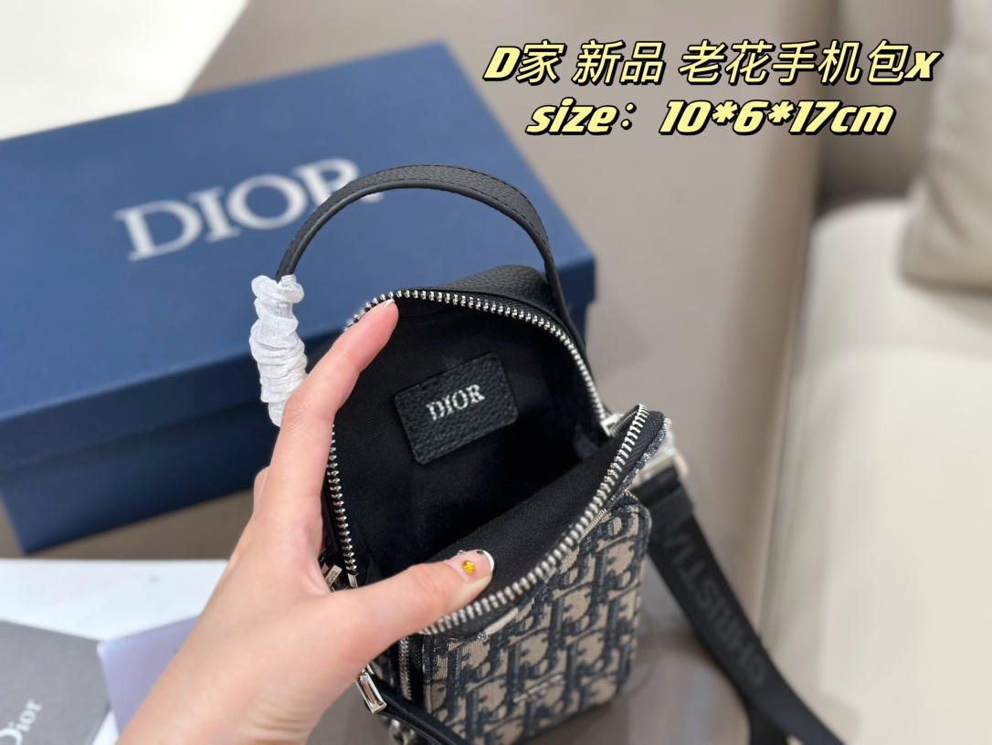 ⬆️23635--dior--399 gallery