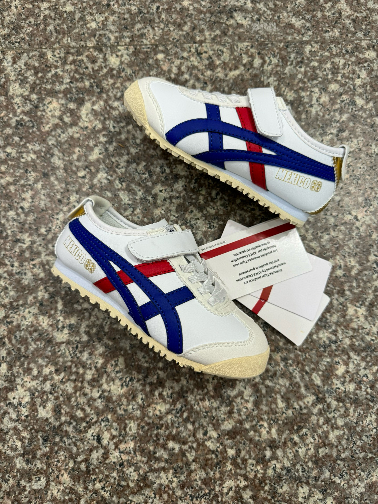 ⬆️23650-Asics-368 gallery