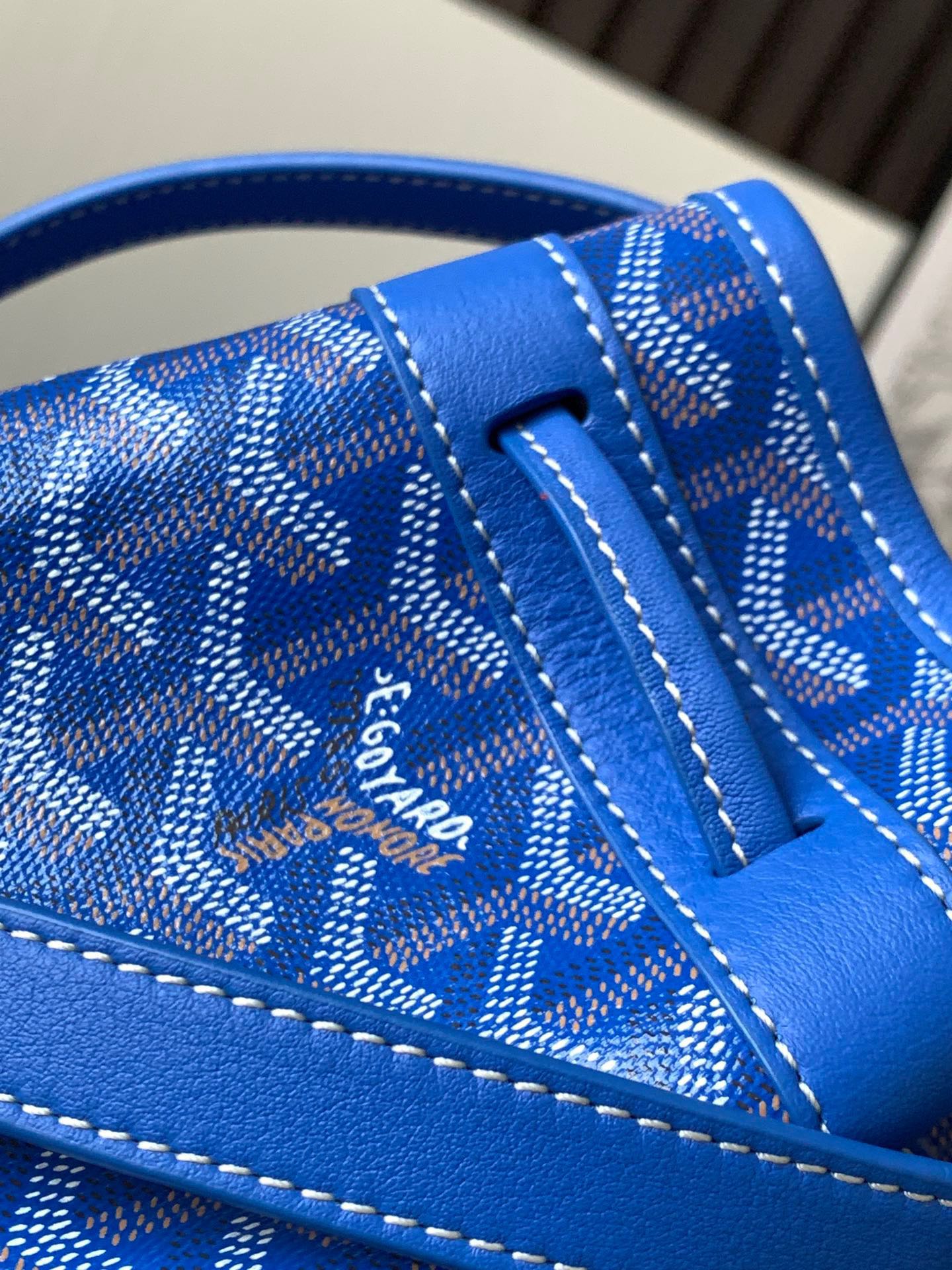 ⬆️23653-goyard-585 gallery