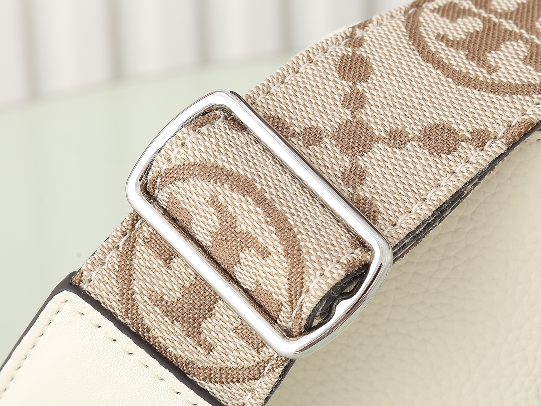 ⬆️23654-Tory Burch-715 gallery