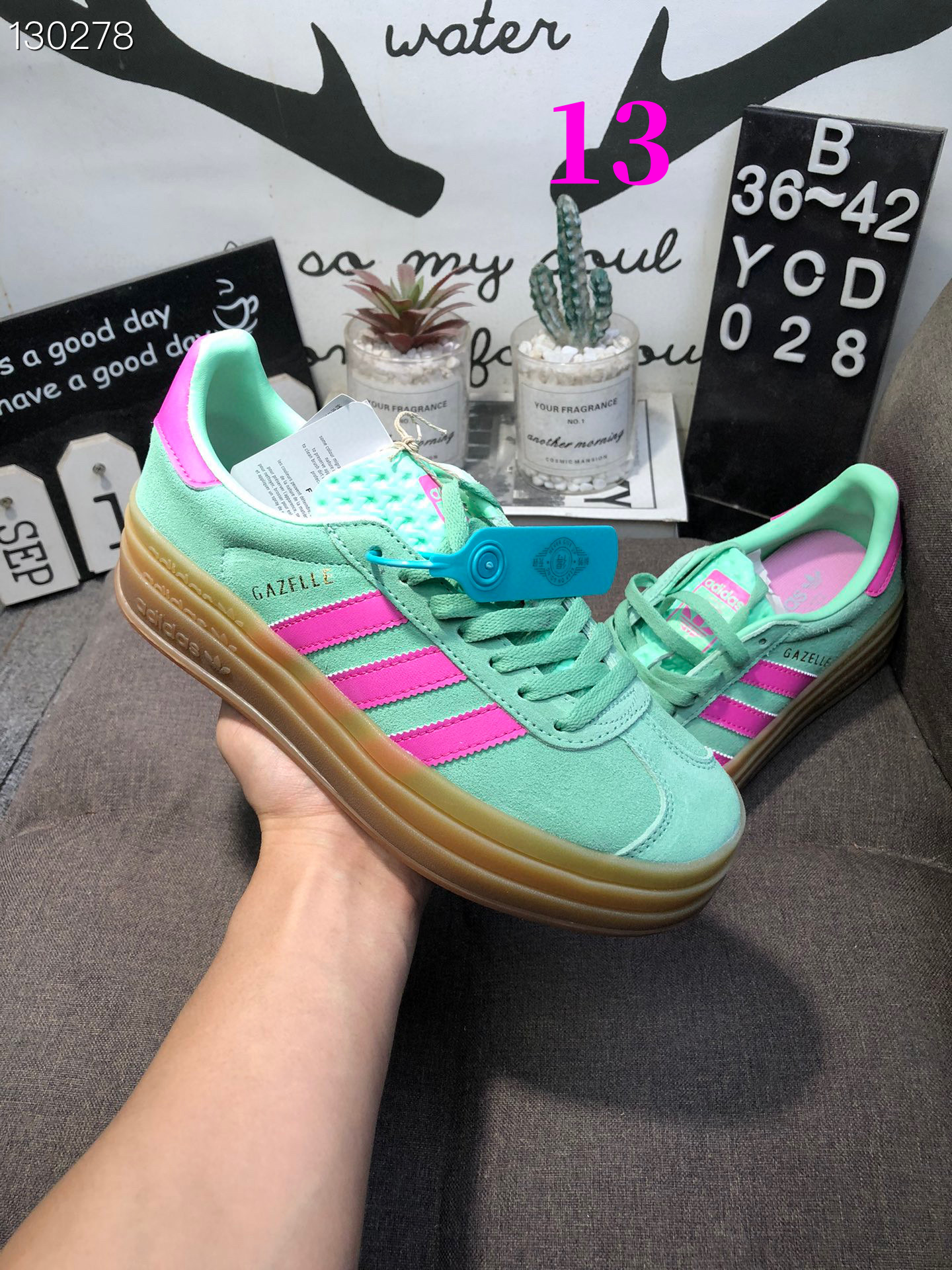 ⬆️23660-Adidas-529 gallery