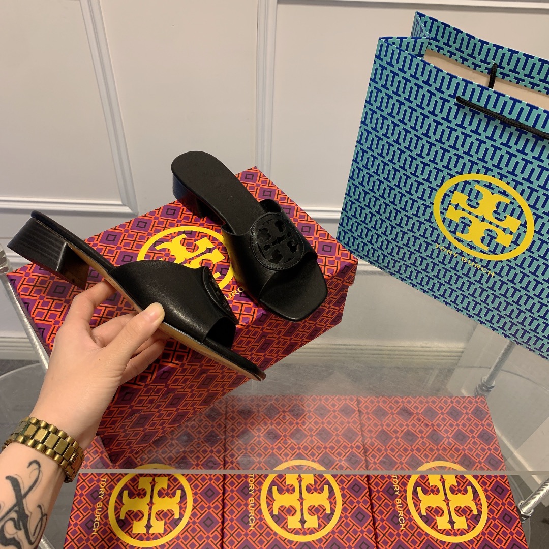 ⬆️23674-Tory Burch-535 gallery