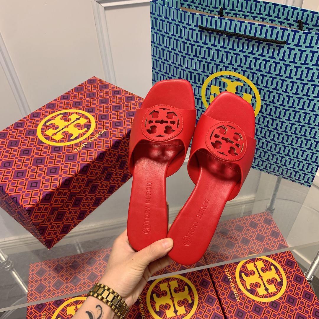 ⬆️23674-Tory Burch-535 gallery