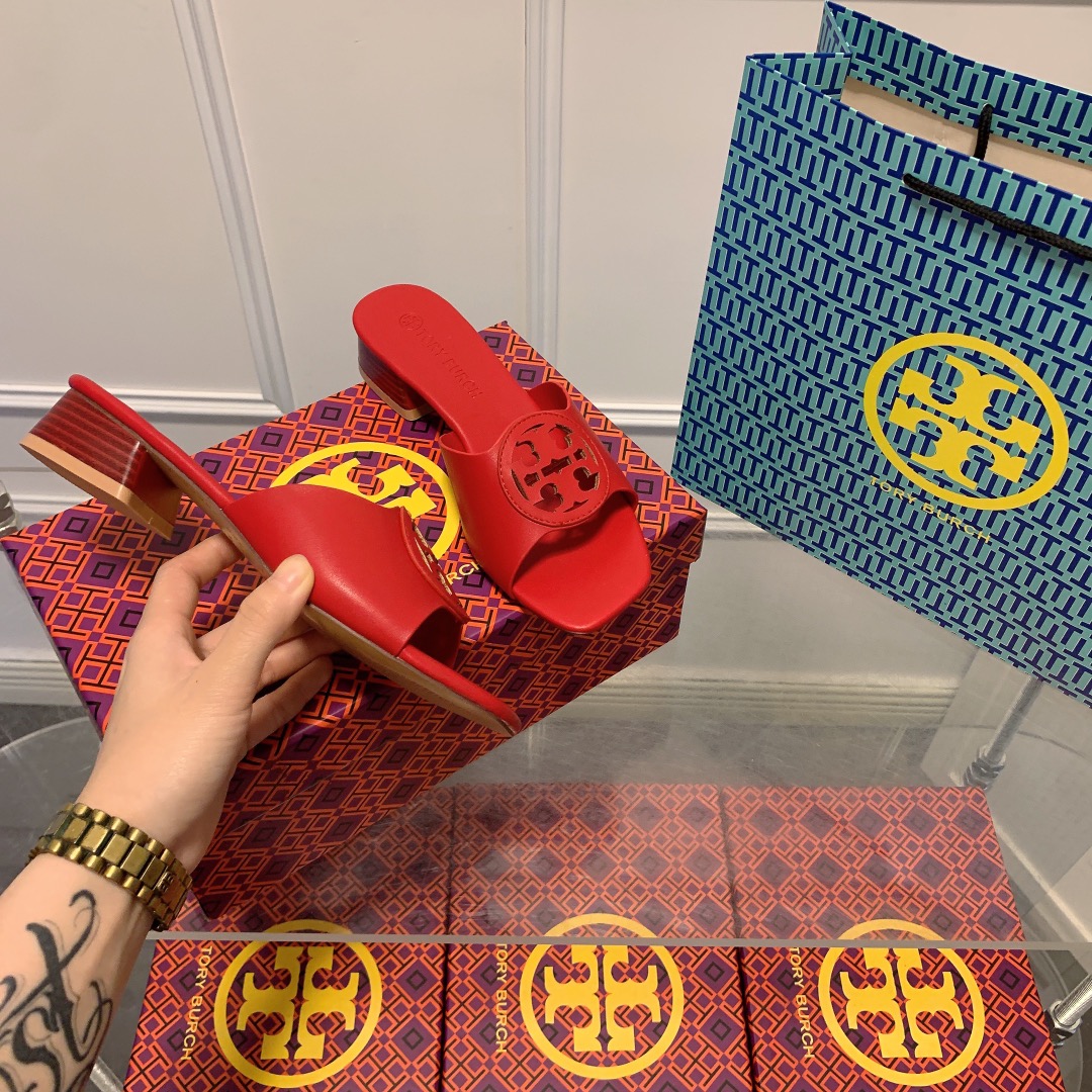 ⬆️23674-Tory Burch-535 gallery