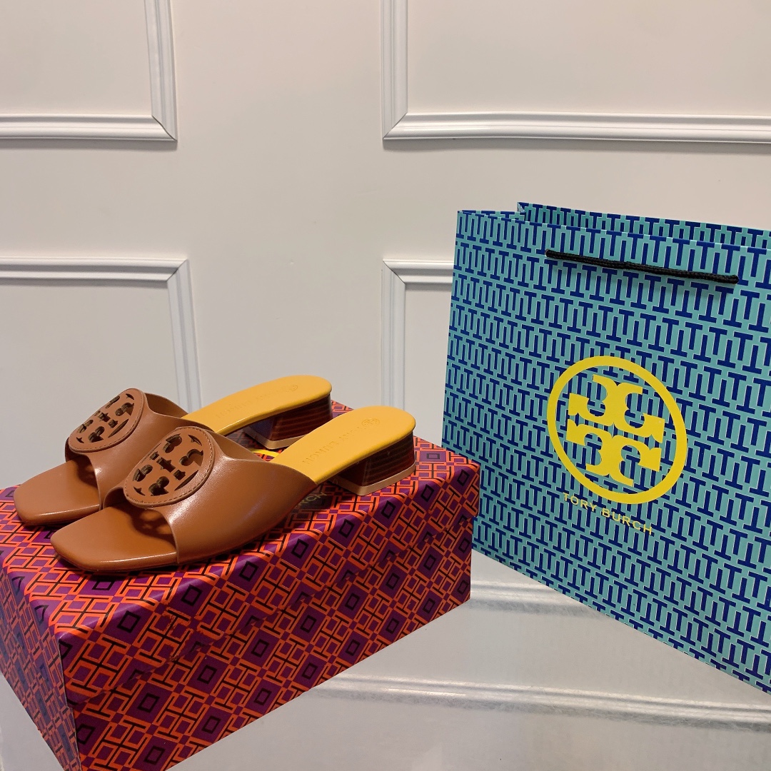 ⬆️23674-Tory Burch-535 gallery