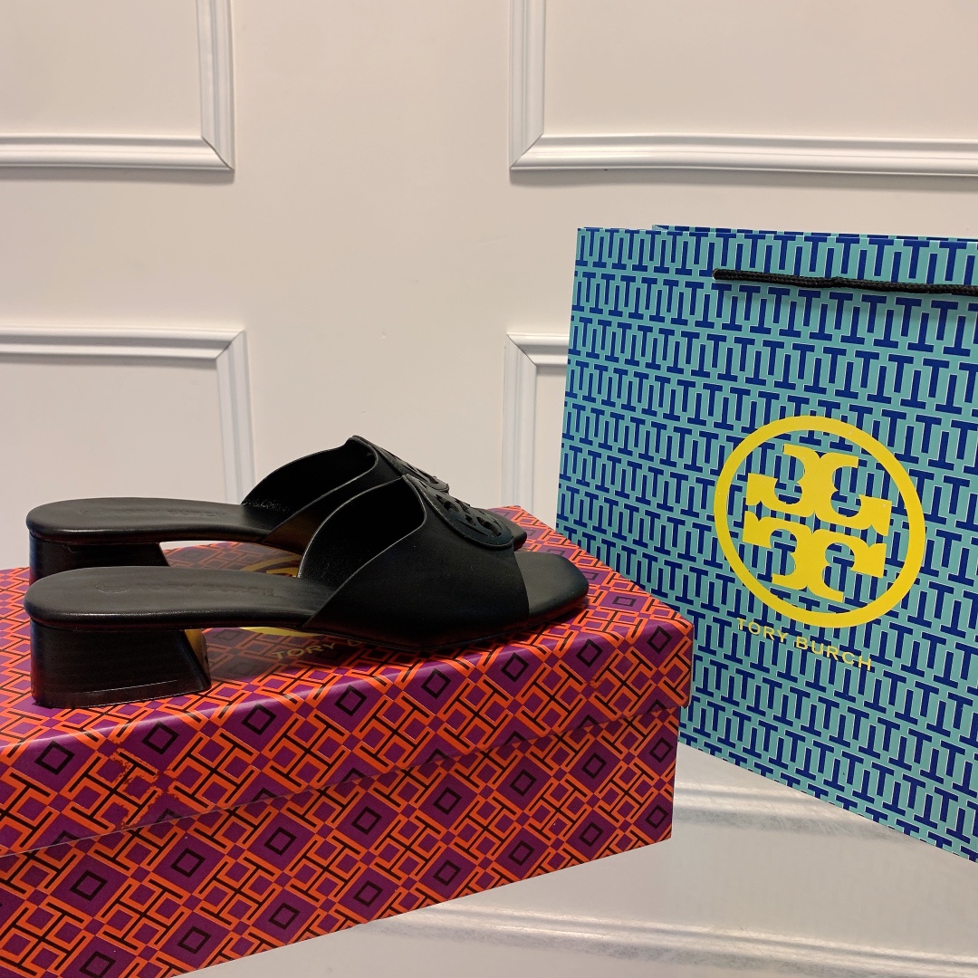 ⬆️23674-Tory Burch-535 gallery