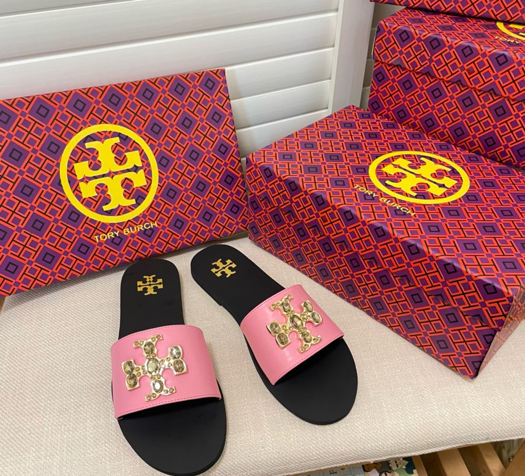 ⬆️23676-Tory Burch-510 gallery