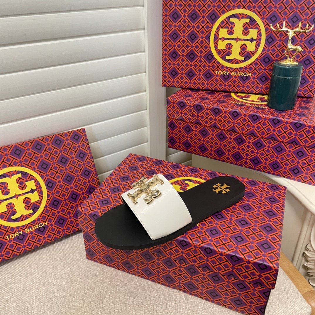 ⬆️23676-Tory Burch-510 gallery