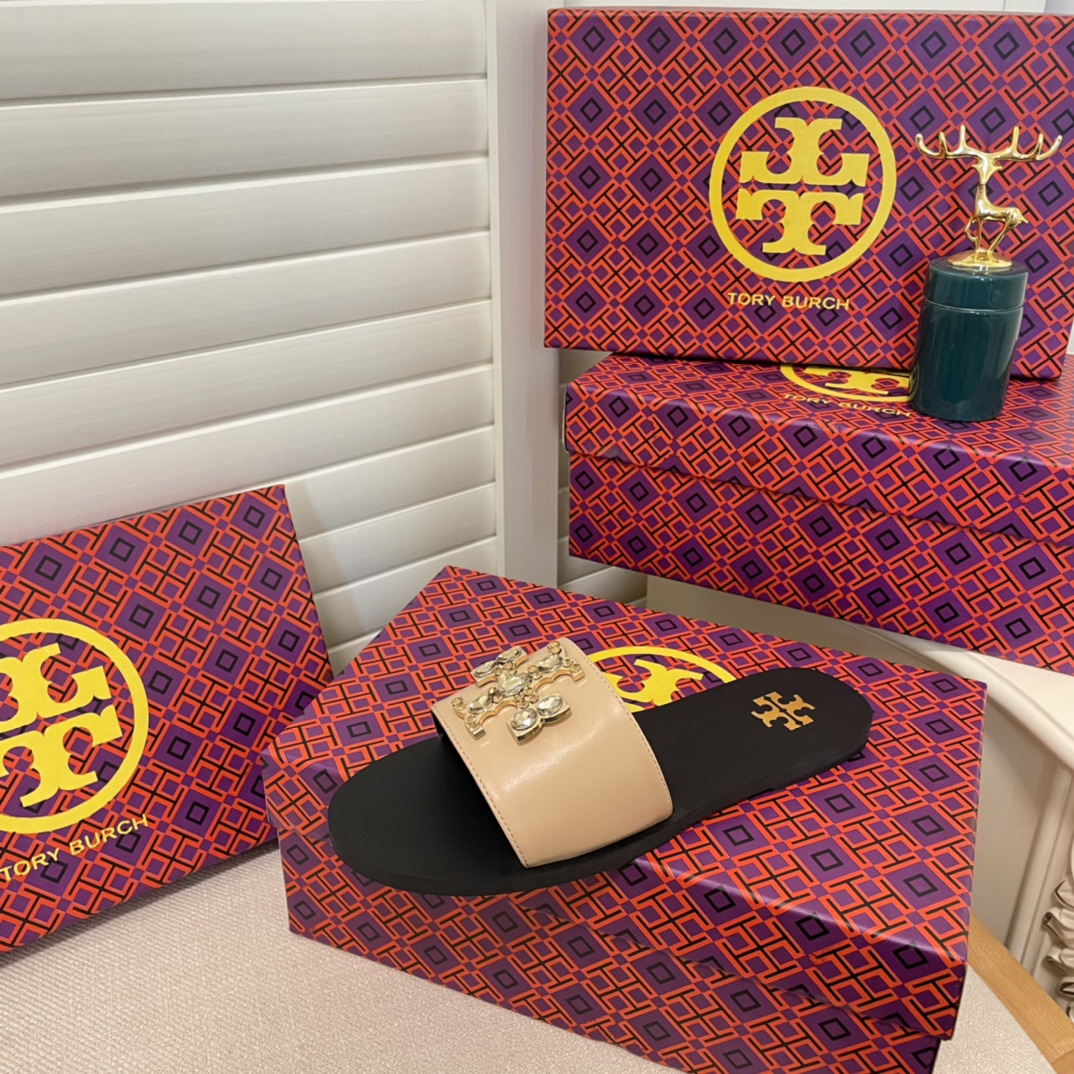 ⬆️23676-Tory Burch-510 gallery