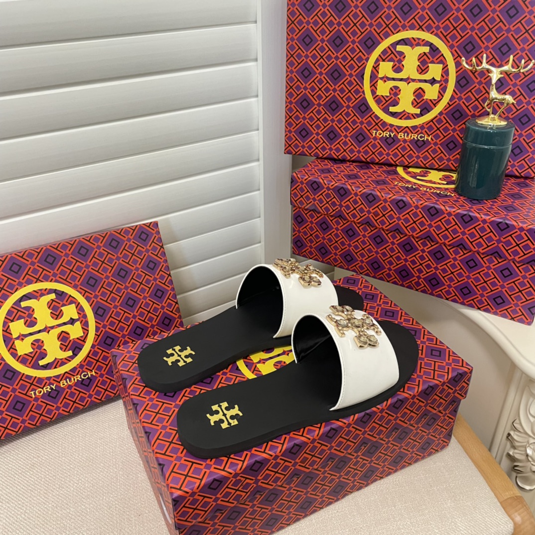 ⬆️23676-Tory Burch-510 gallery