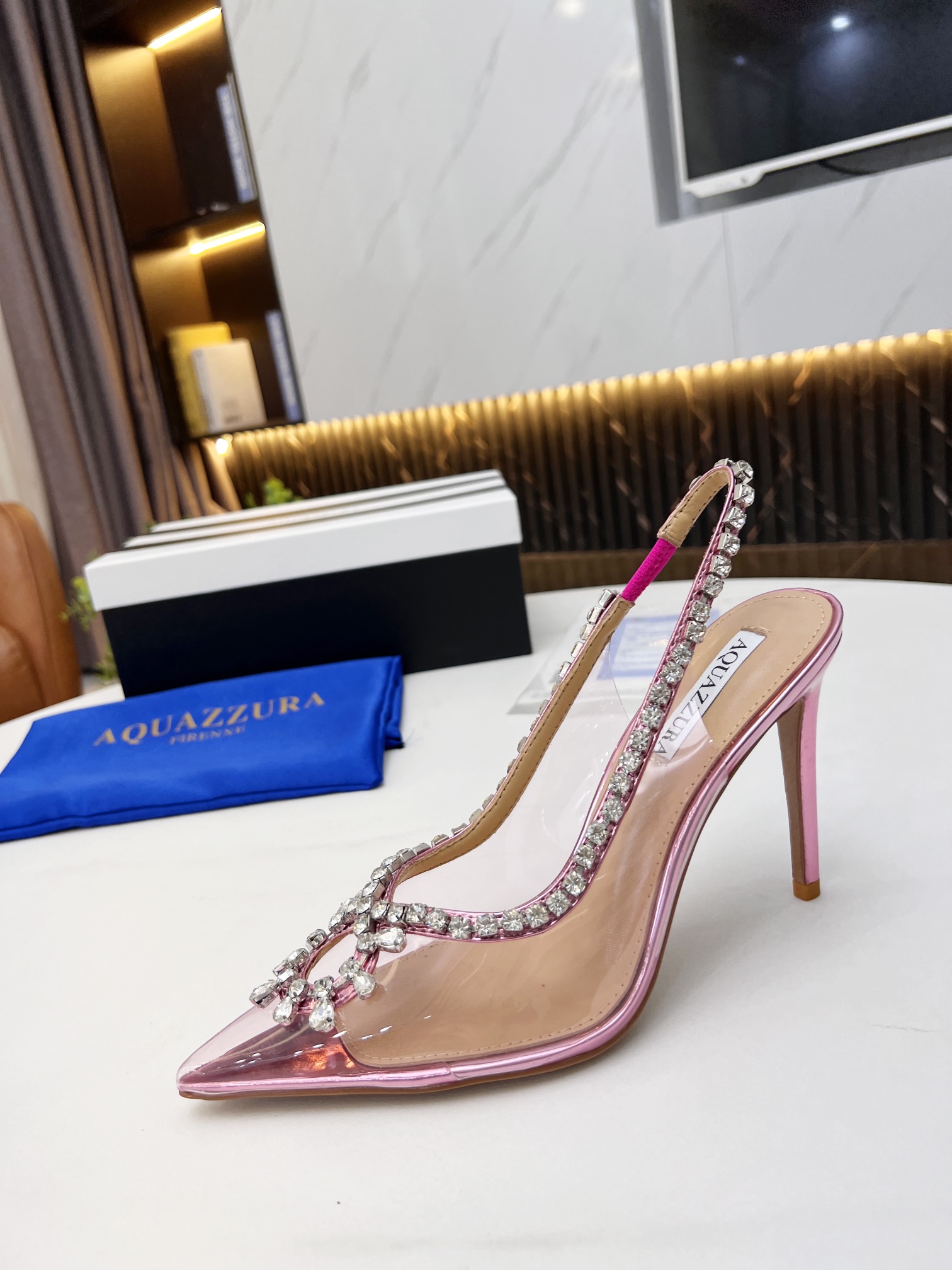 ⬆️23687-AQUAZZURA-799 gallery