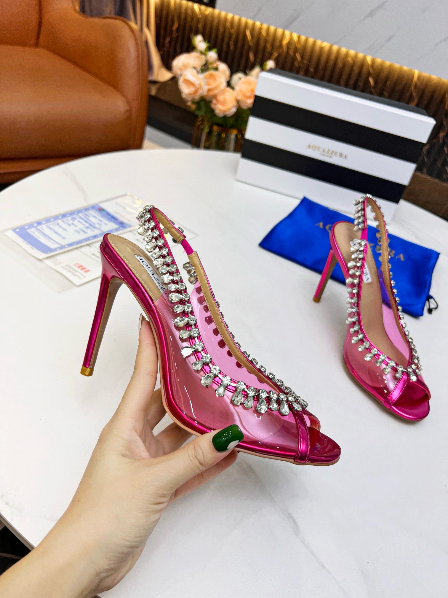 ⬆️23687-AQUAZZURA-799 gallery