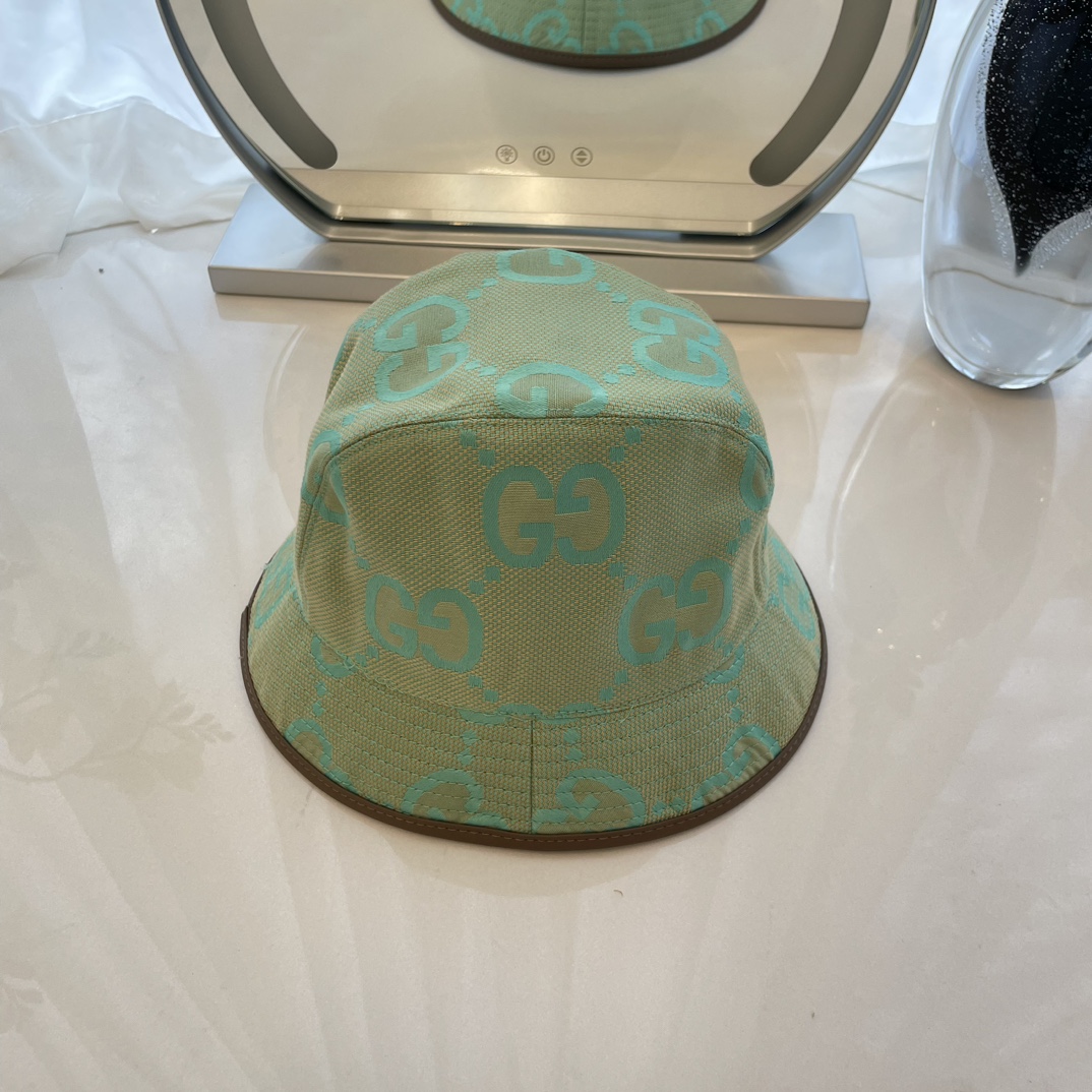 ⬆️23697-Gucci-258 gallery