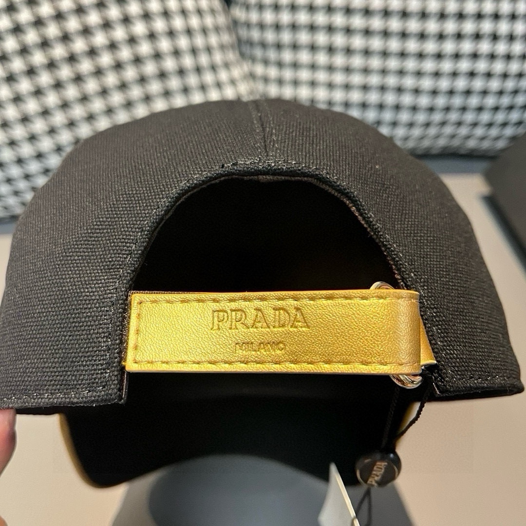 ⬆️23700-Prada--269 gallery