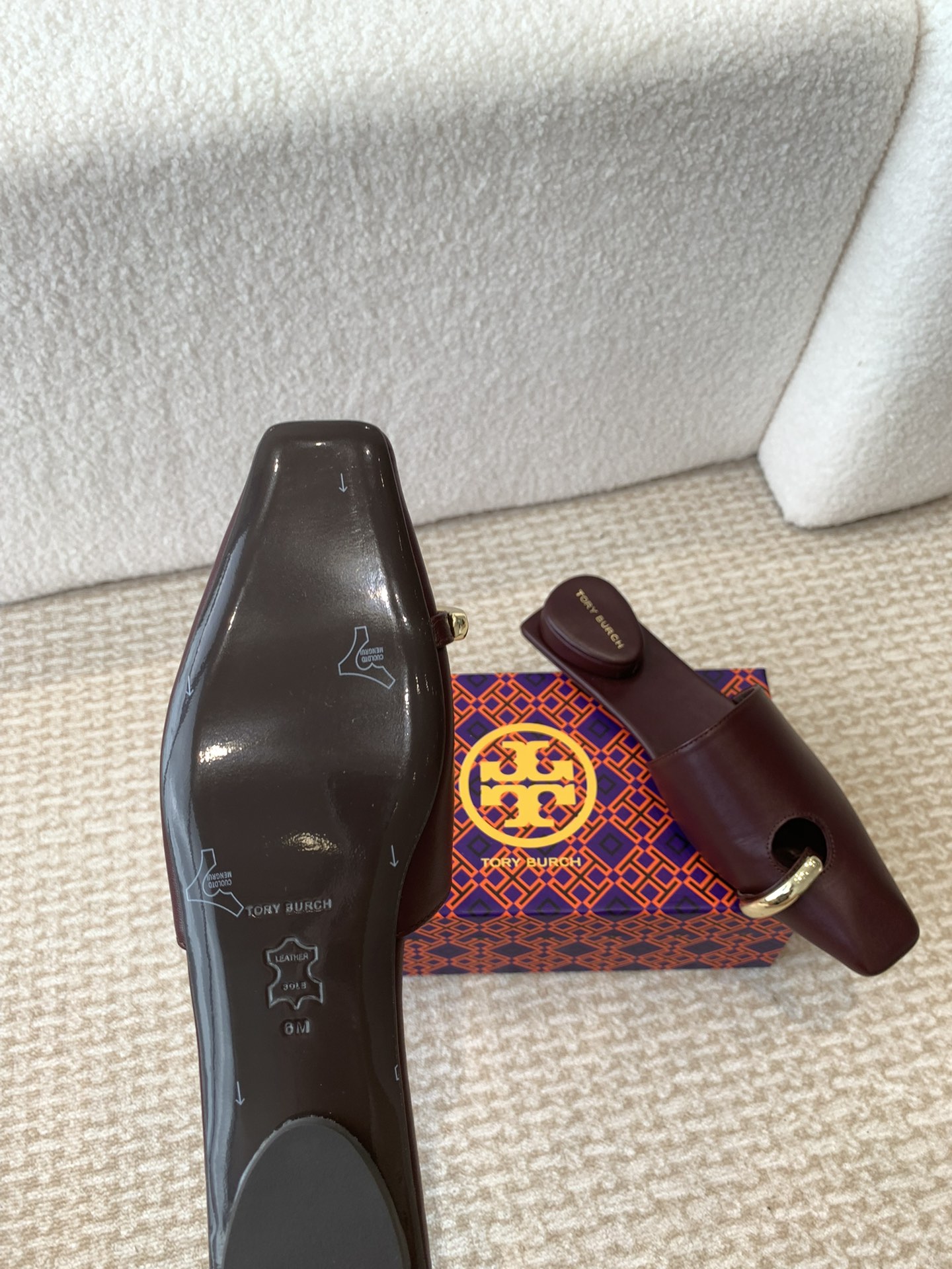 ⬆️23713-Tory Burch-888 gallery