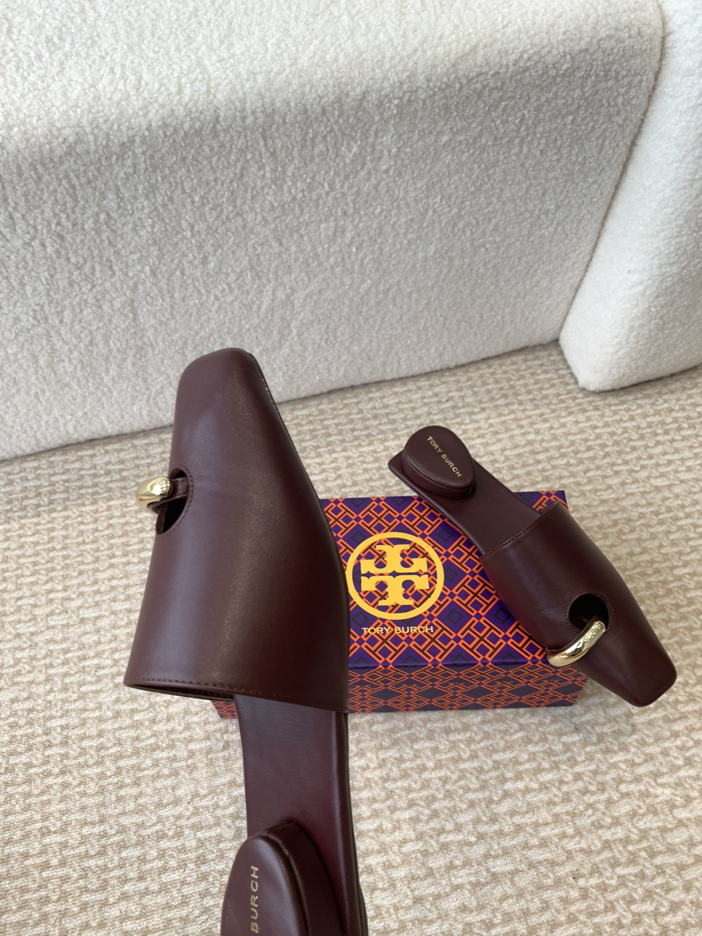 ⬆️23713-Tory Burch-888 gallery