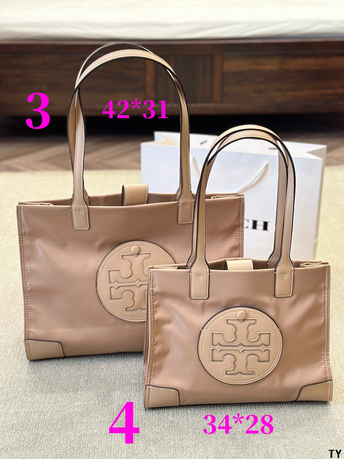 ⬆️23731-Tory Burch-455 gallery