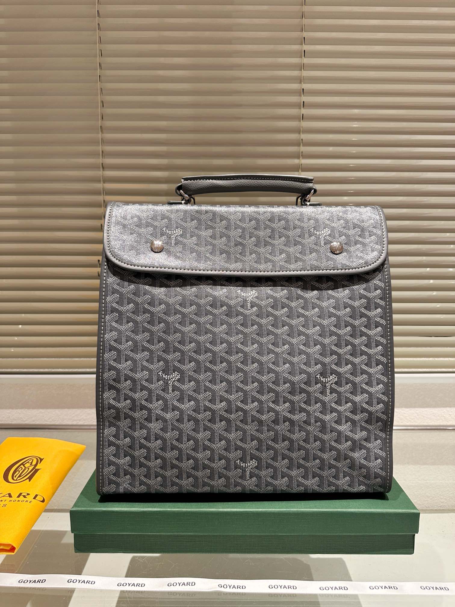 ⬆️23746- GOYARD -588 gallery