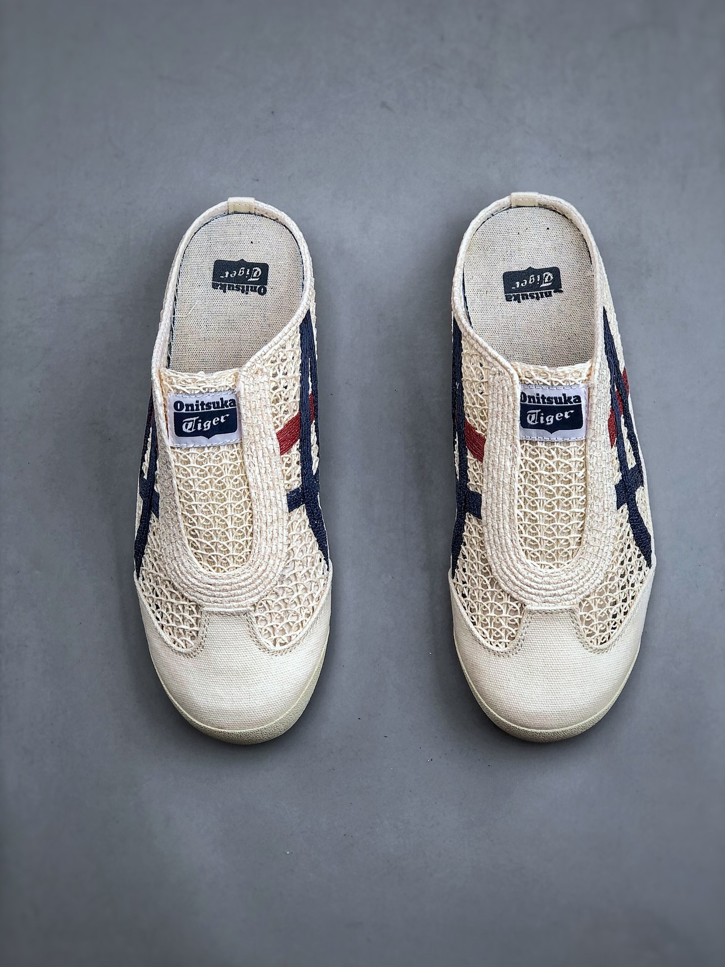 ⬆️23777-Asics-488 gallery