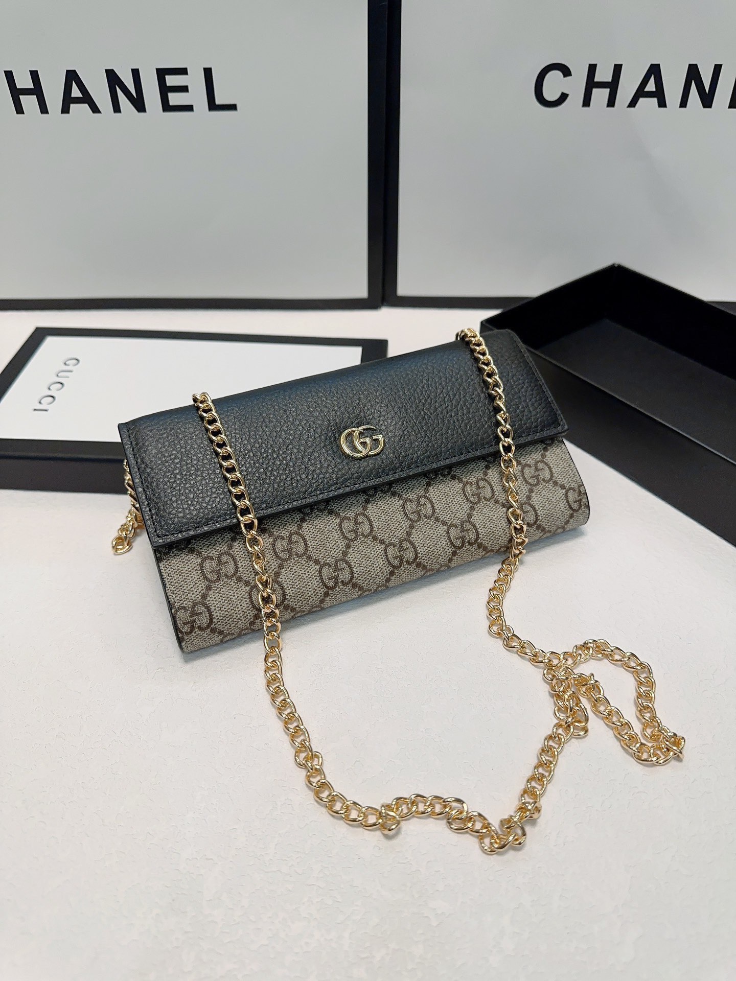 😀23864-Gucci-345 gallery