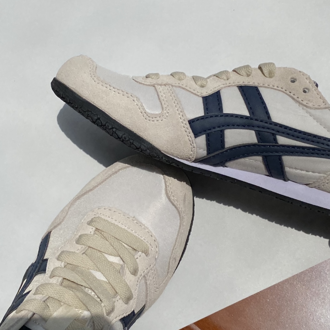 😀23874-Asics-648 gallery