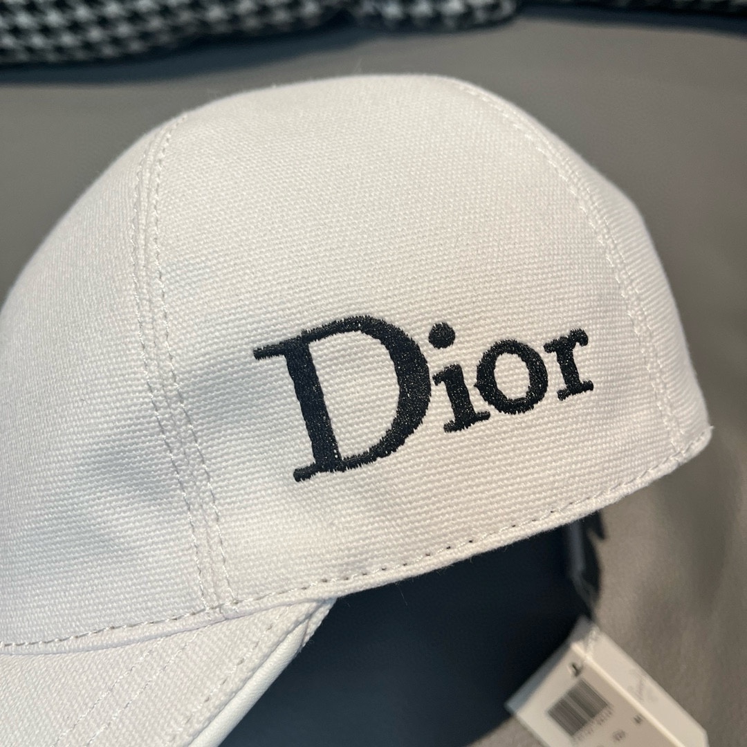 ⬆️23876-DIOR-228 gallery