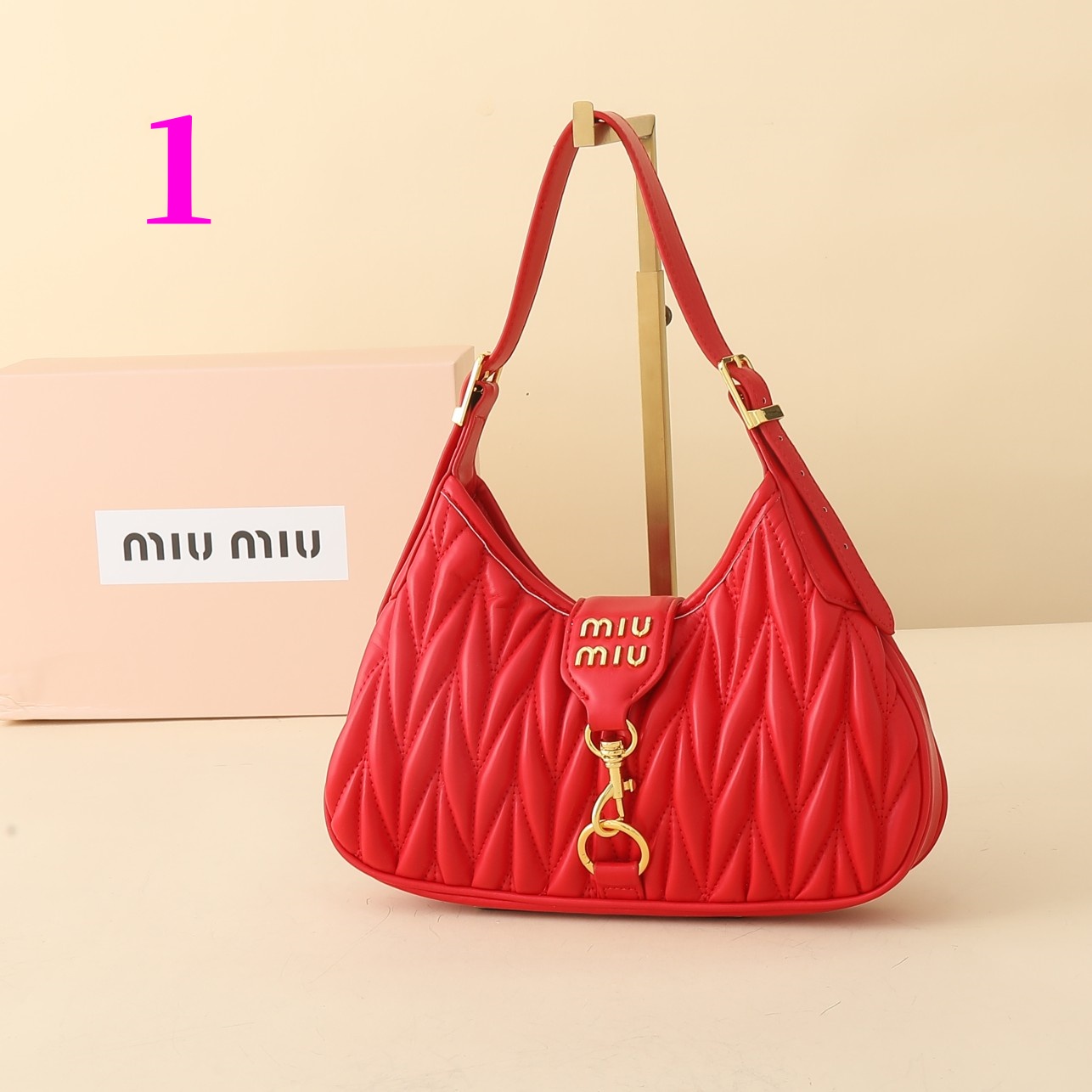 😀23890-MIUMIU-588 gallery