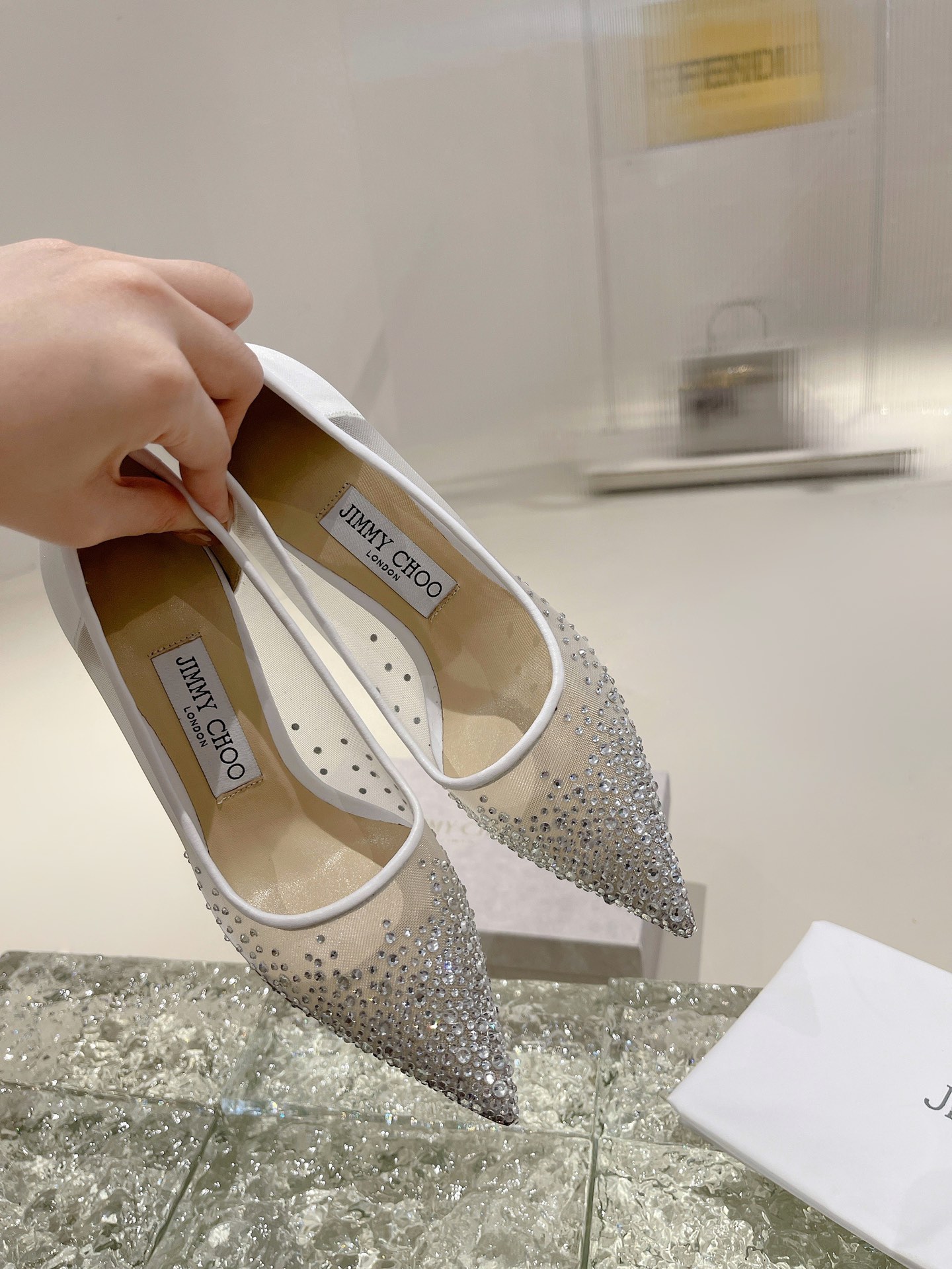 😀23983-jimmy choo-805 gallery