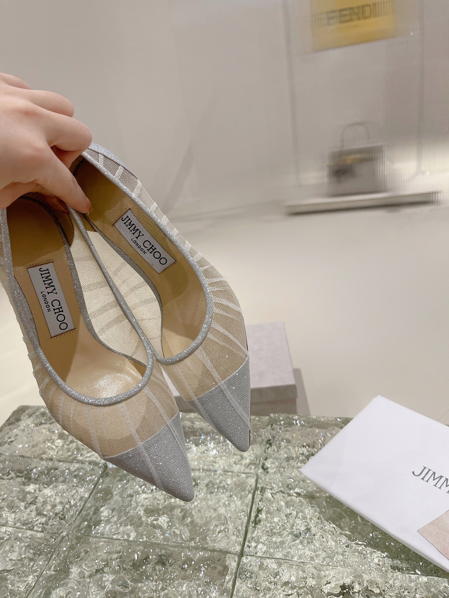 😀23983-jimmy choo-805 gallery