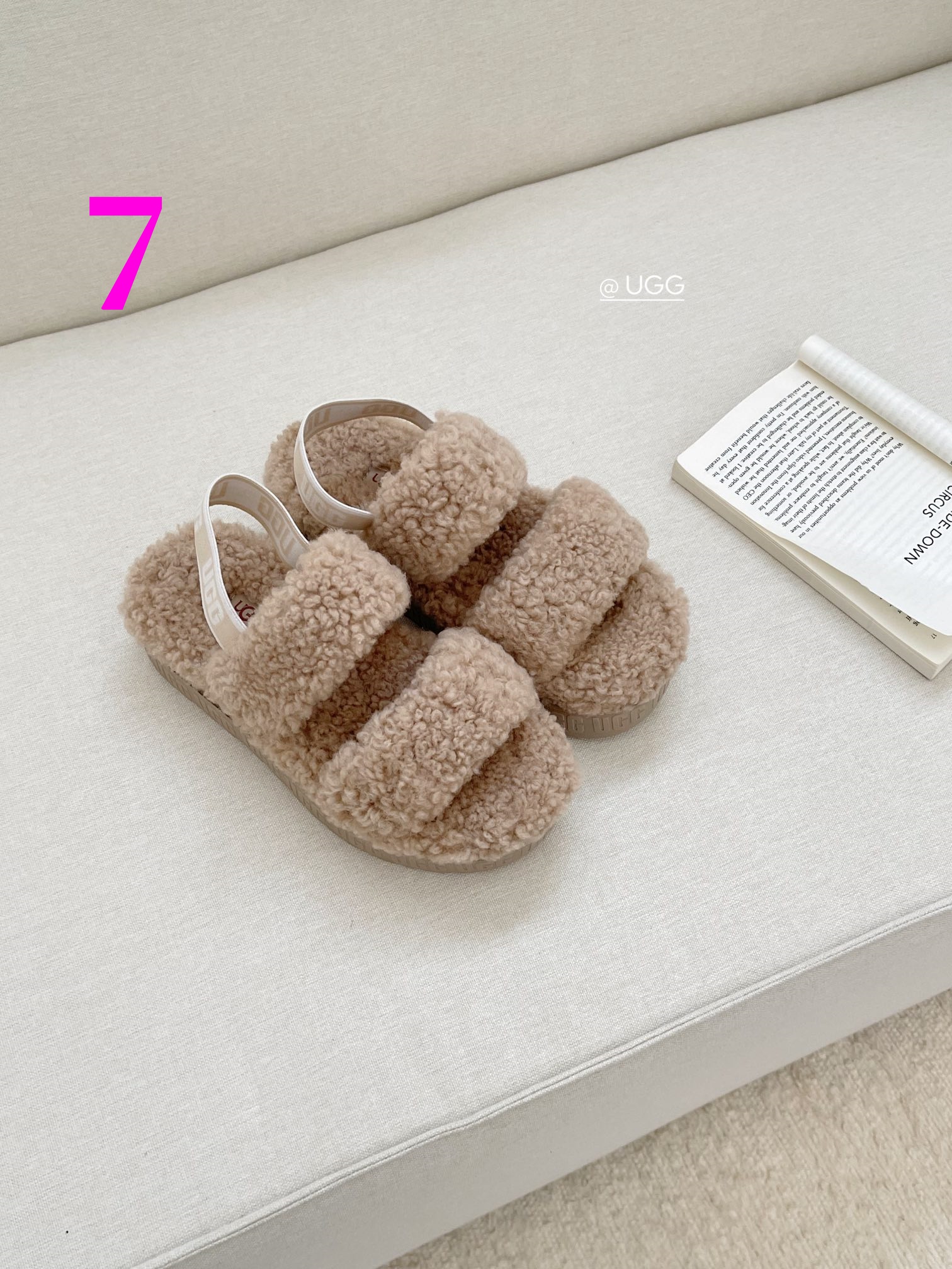 ⬆️23998-UGG-675 gallery