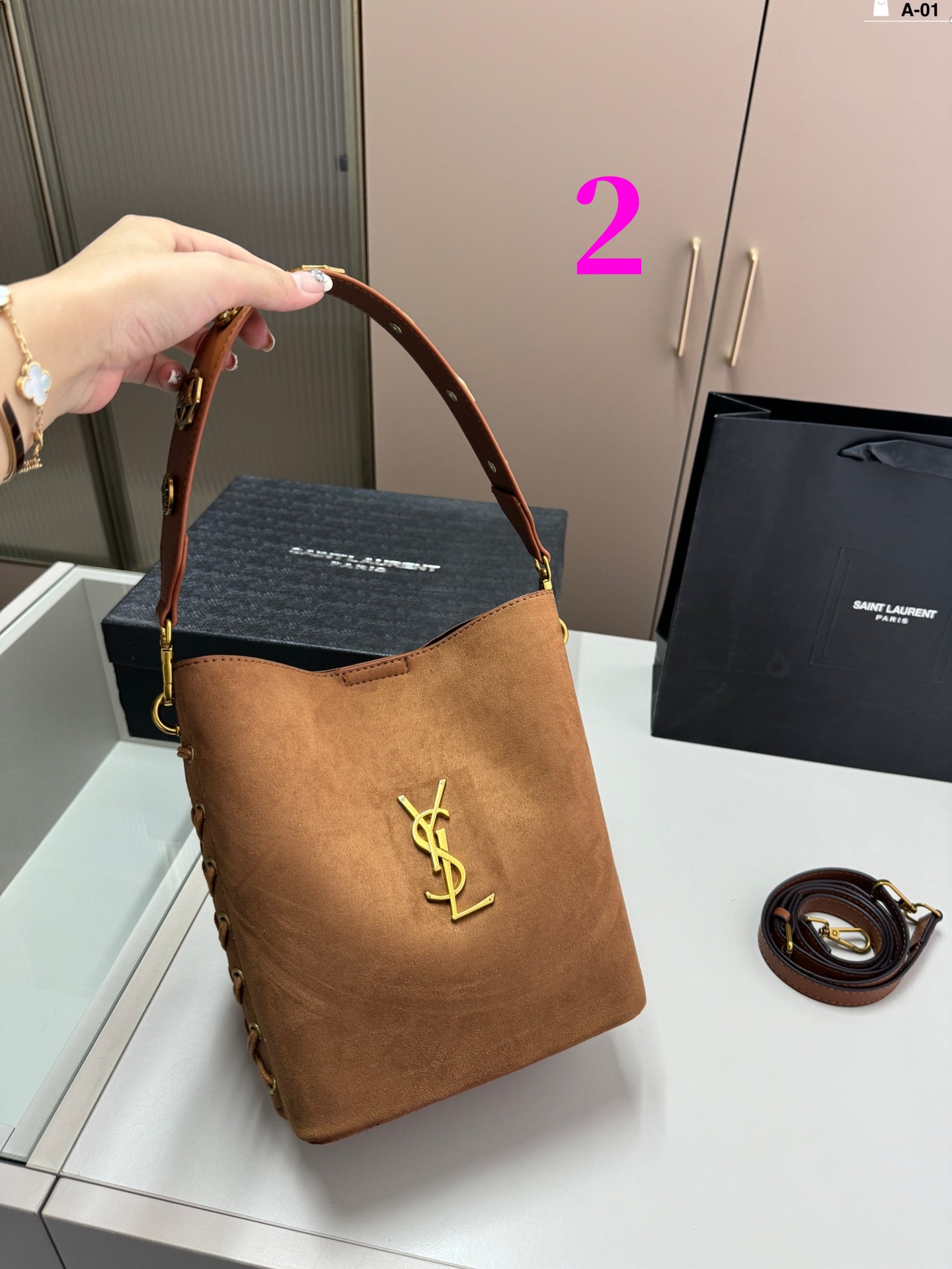 😀24038-YSL-425 gallery