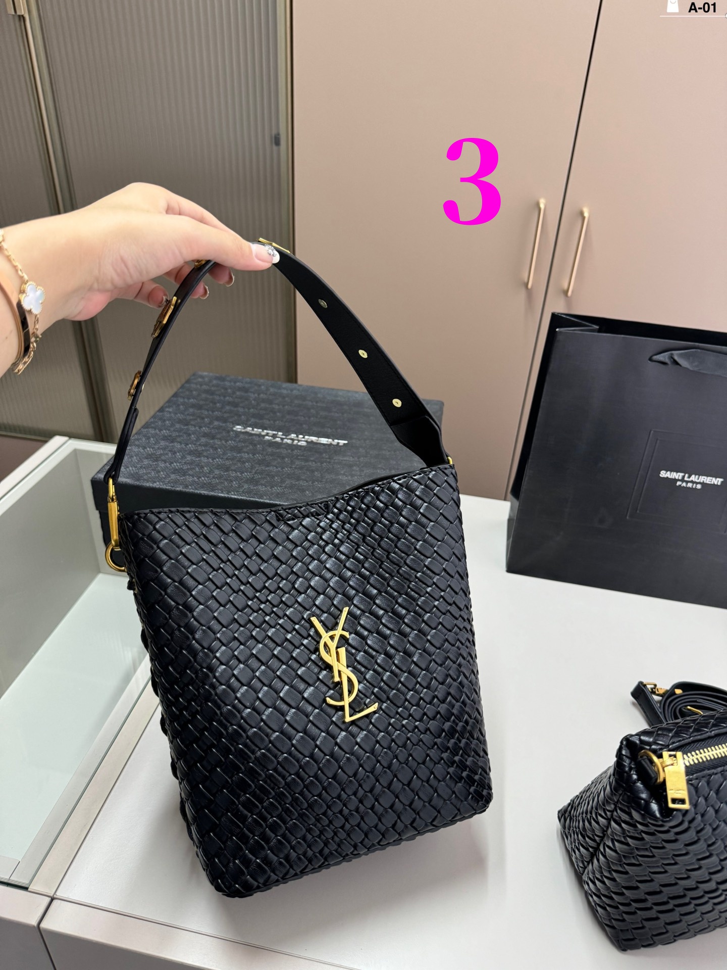 😀24038-YSL-425 gallery