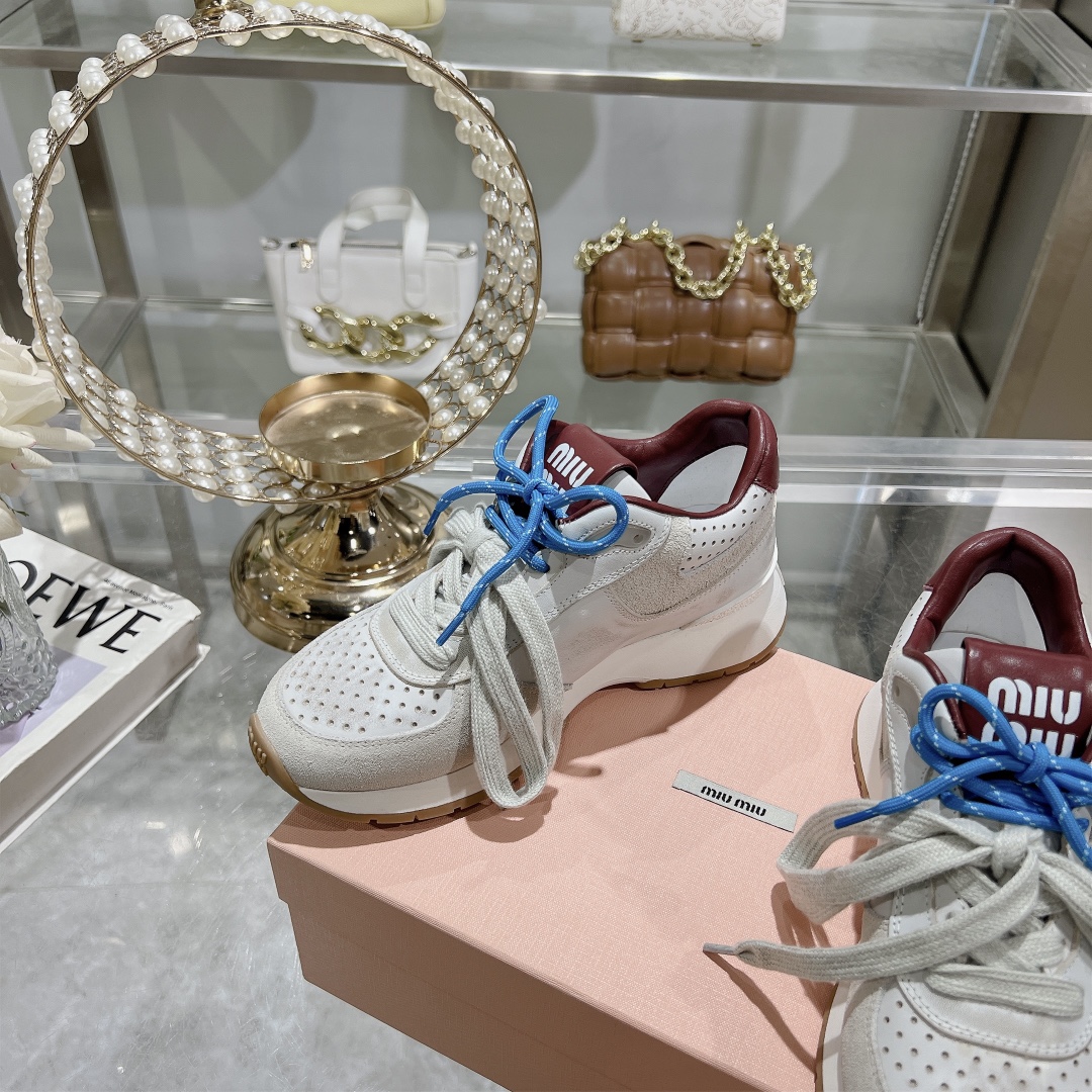 ⬆️24040-MIUMIU-810 gallery