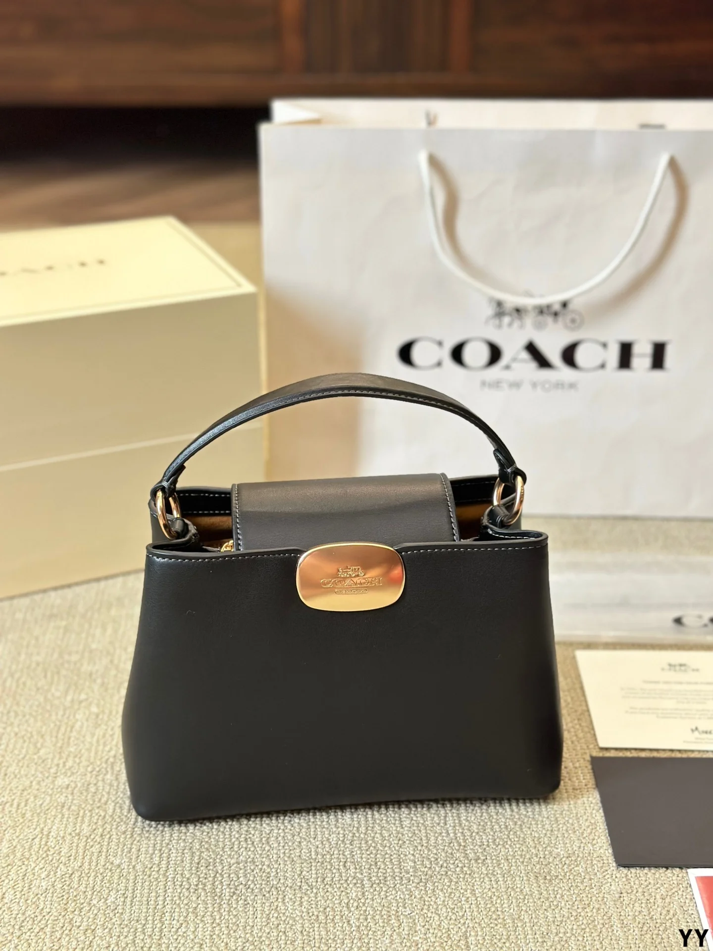 ⬆️24983-COACH-535 gallery