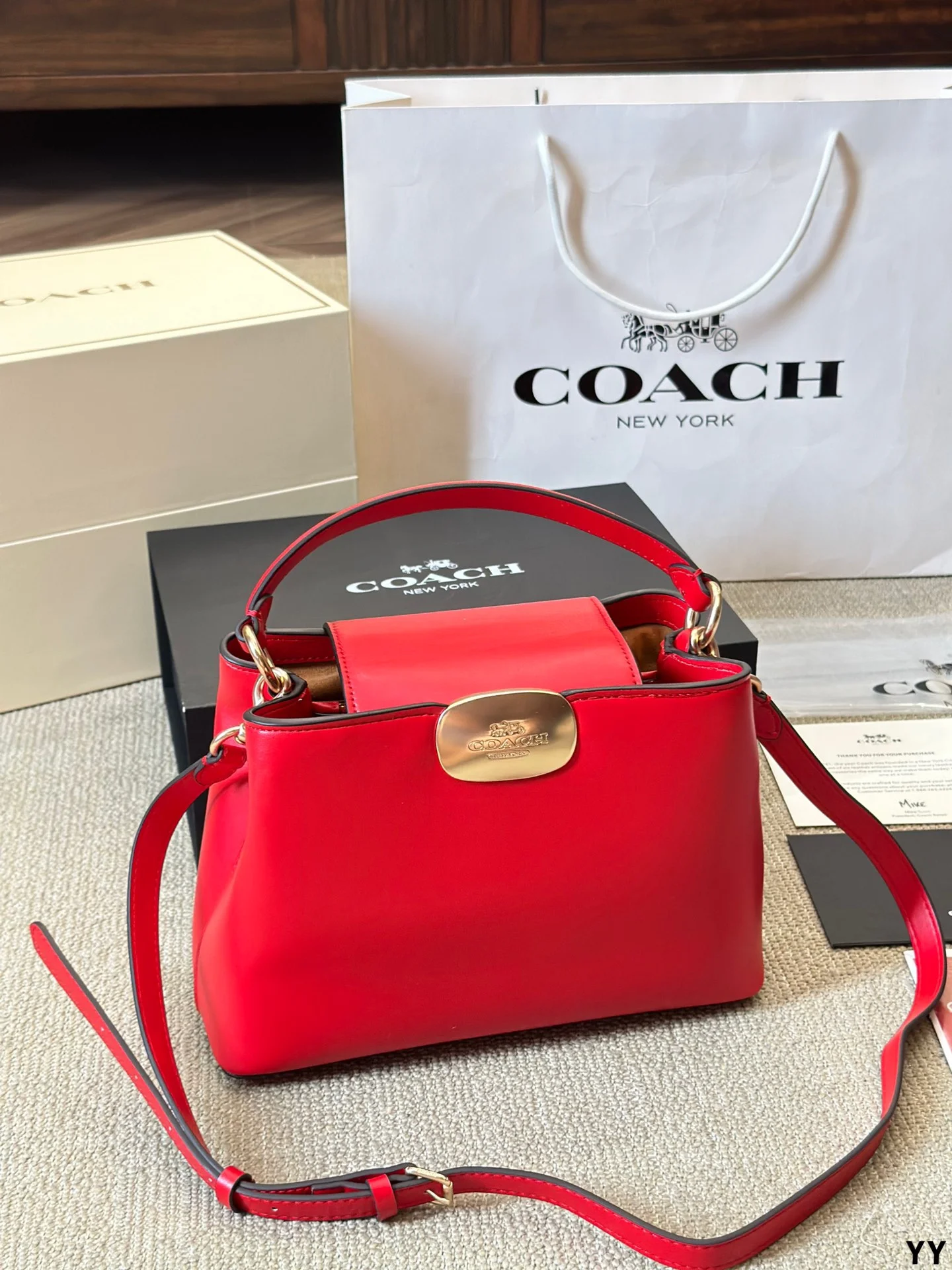 ⬆️24983-COACH-535 gallery