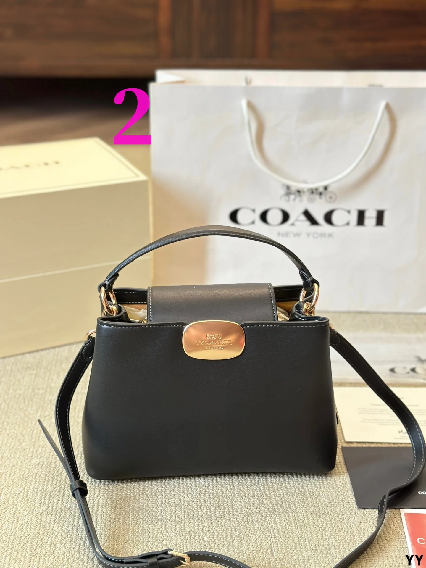 ⬆️24983-COACH-535 gallery