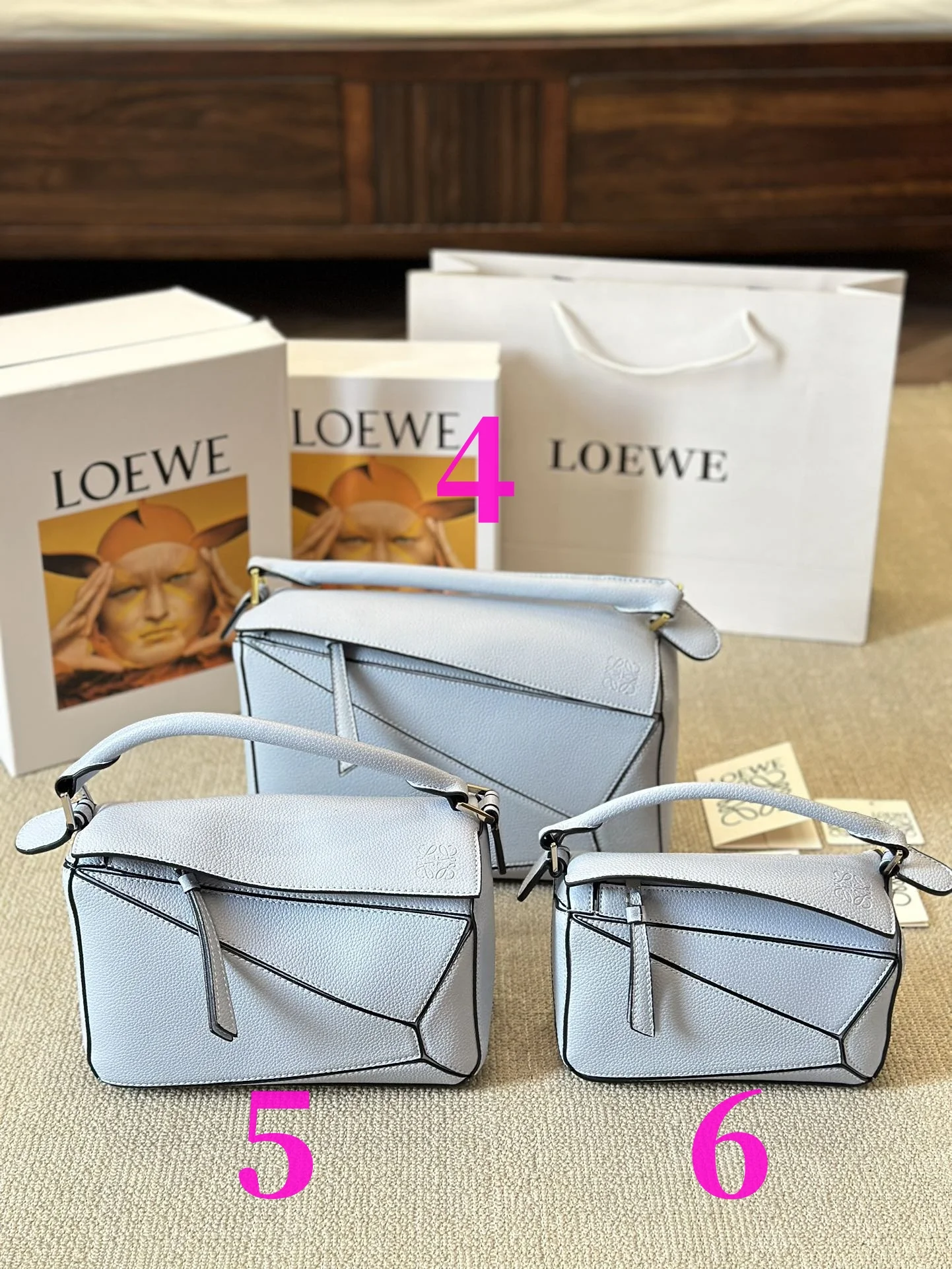 ⬆️24986-Loewe -535 gallery