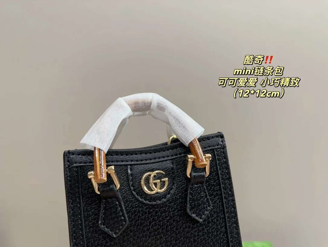 ⬆️25002-Gucci--399 gallery