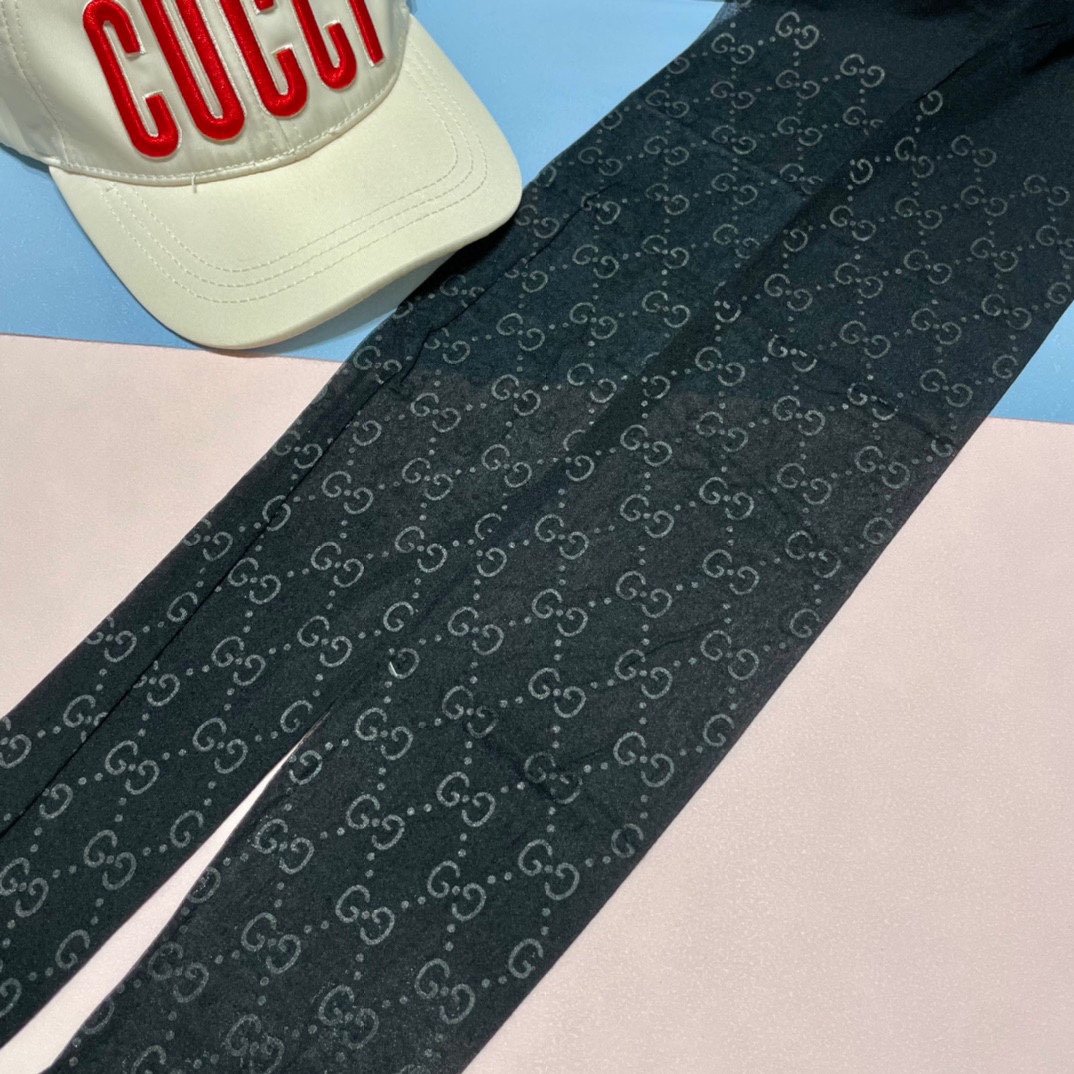 ⬆️25052-Gucci--398 gallery