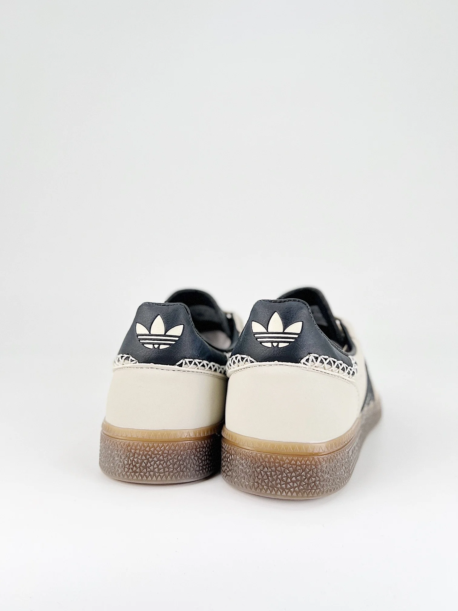 ⬆️25075-Adidas-445 gallery