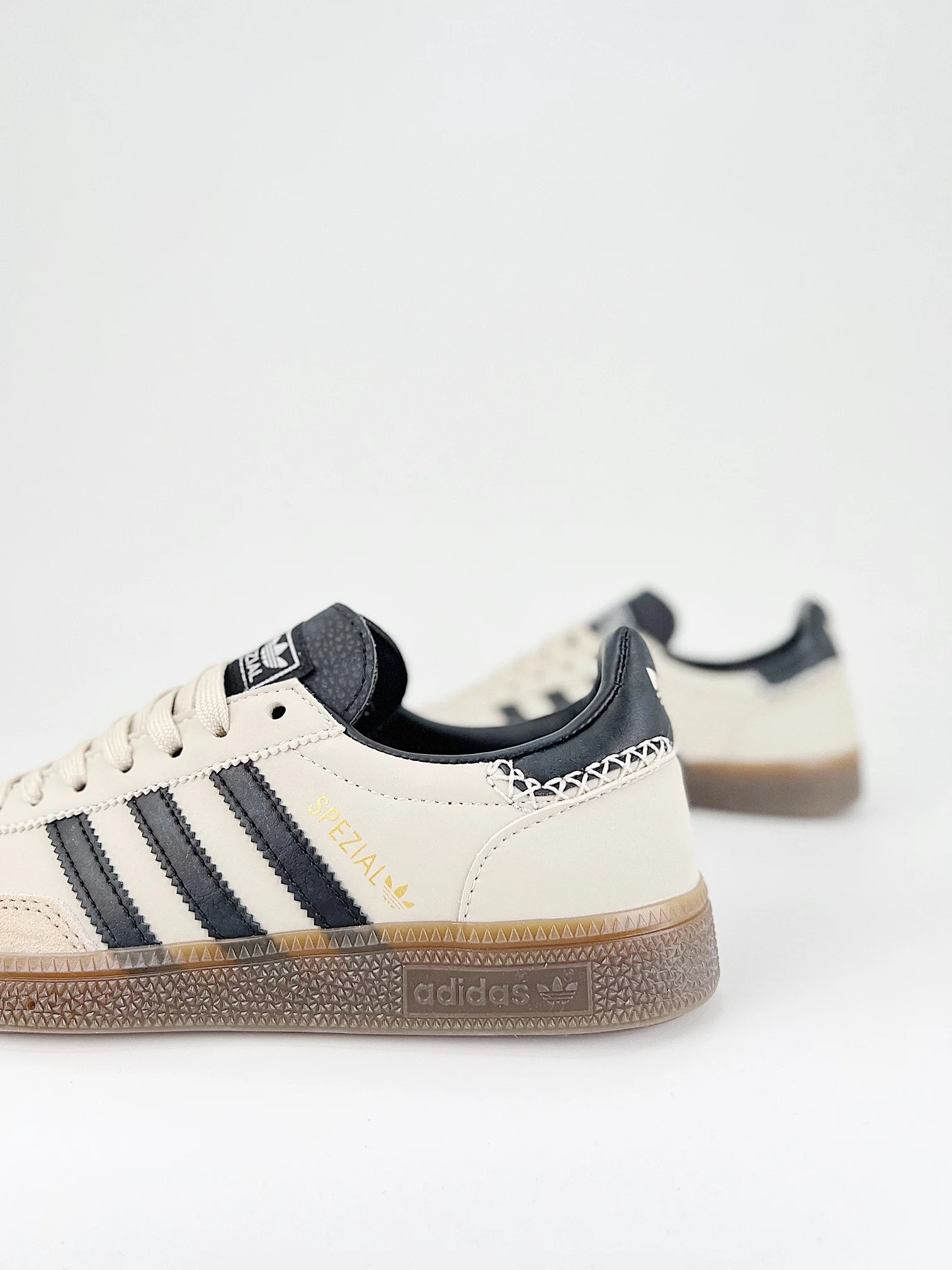 ⬆️25075-Adidas-445 gallery