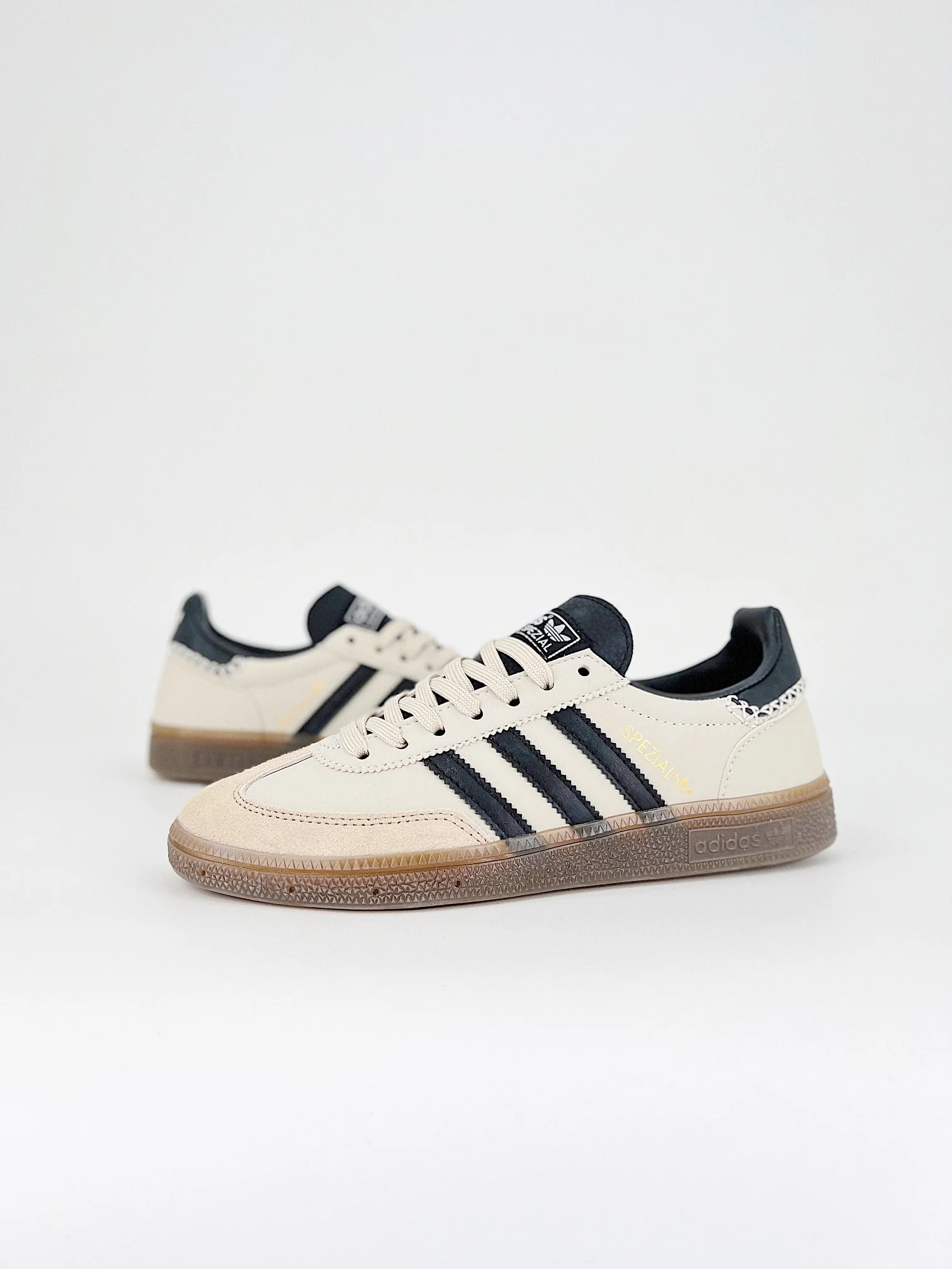 ⬆️25075-Adidas-445 gallery