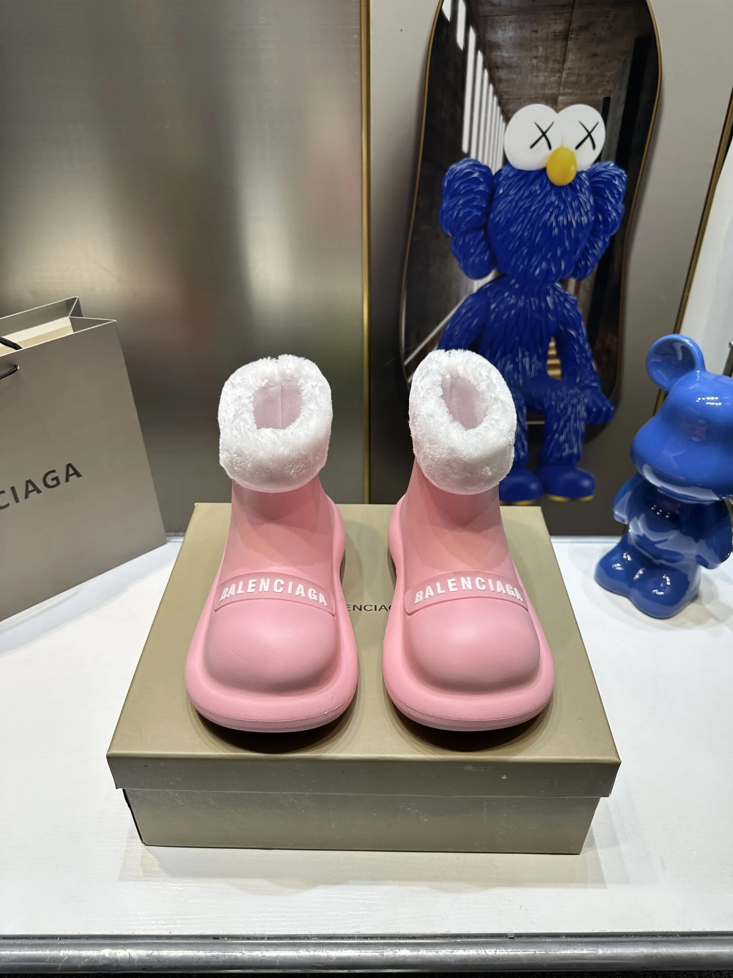 ⬆️25096-Balenciaga-712  发快速 gallery