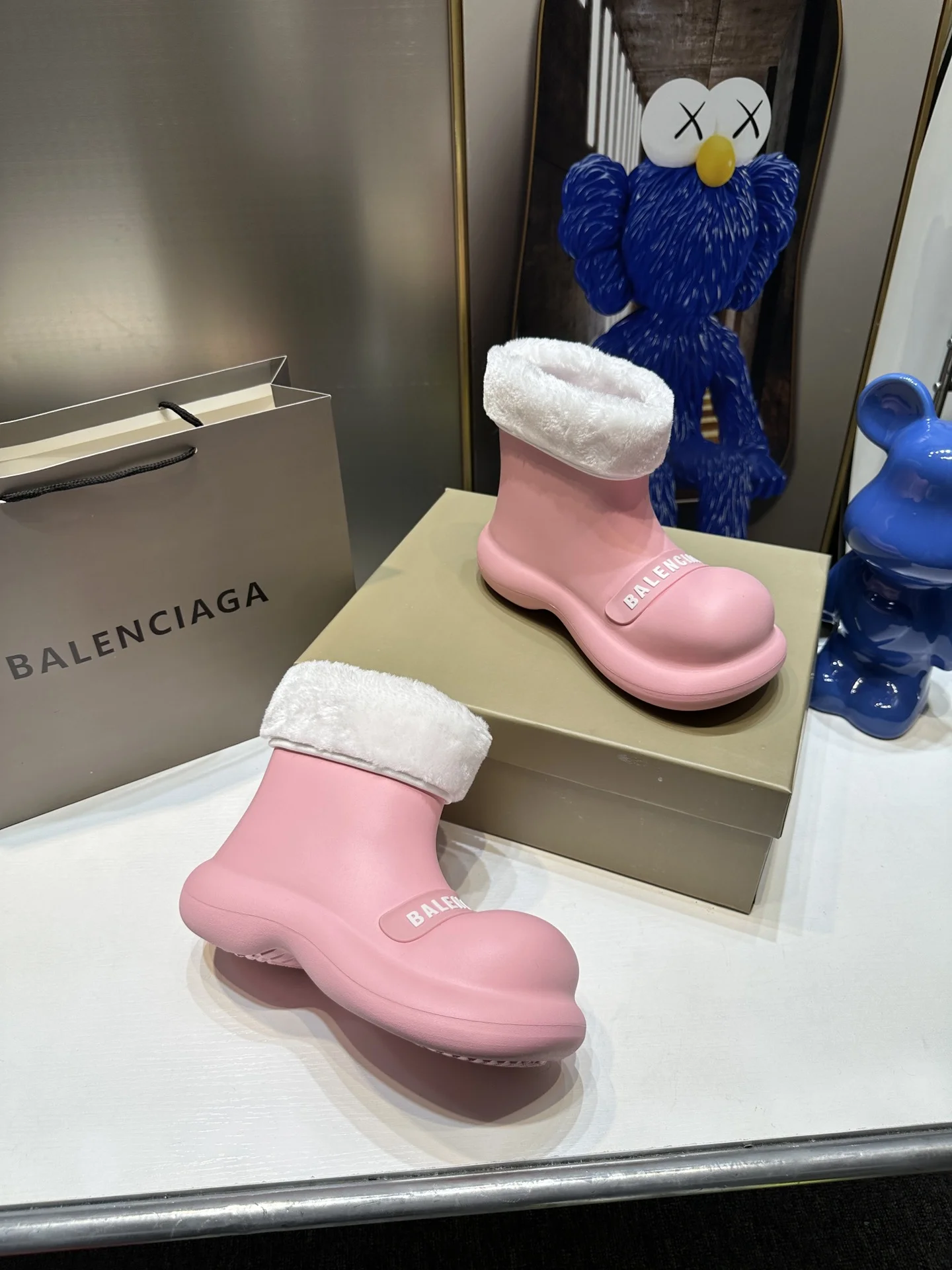 ⬆️25096-Balenciaga-712  发快速 gallery