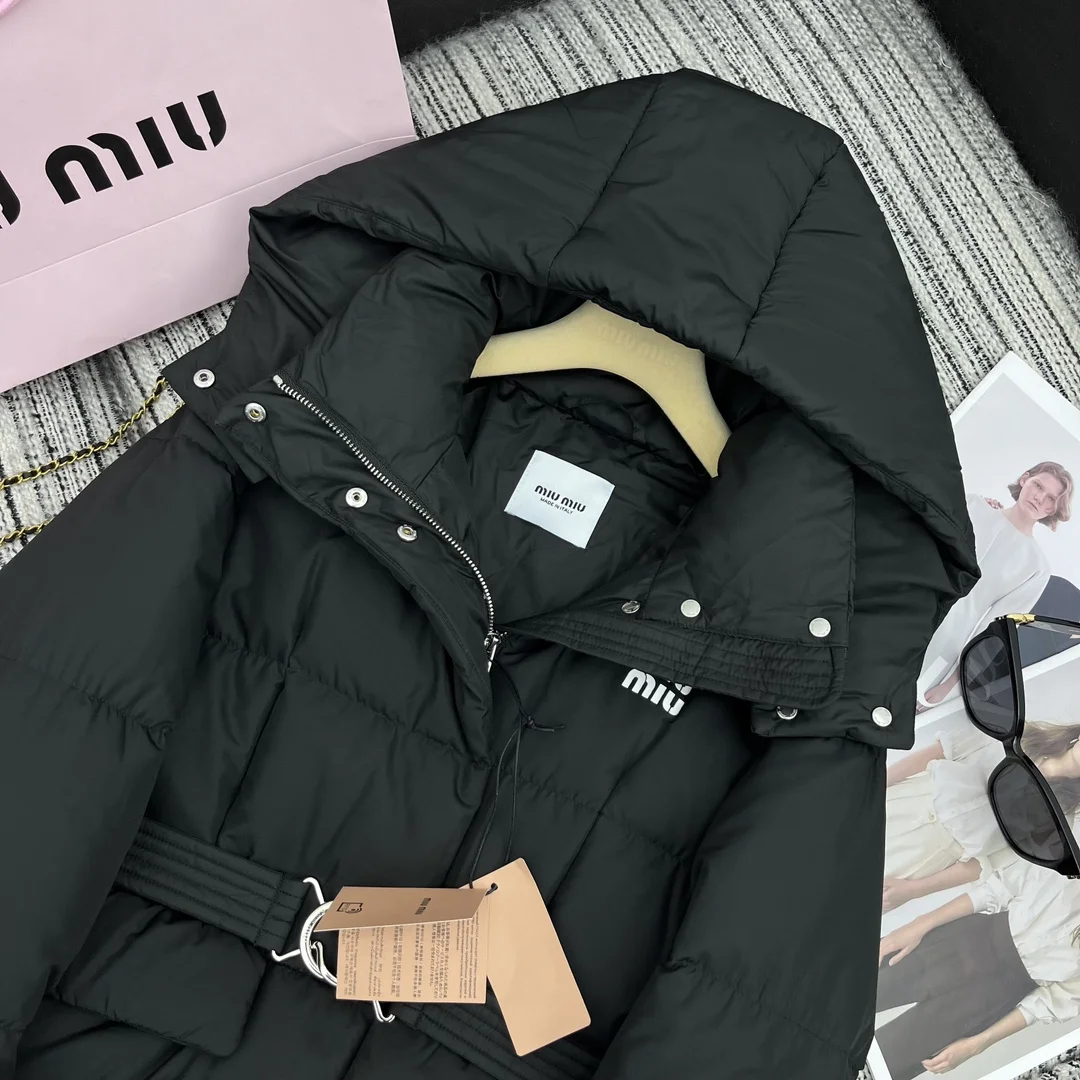 ⬆️25110-miumiu-756 gallery