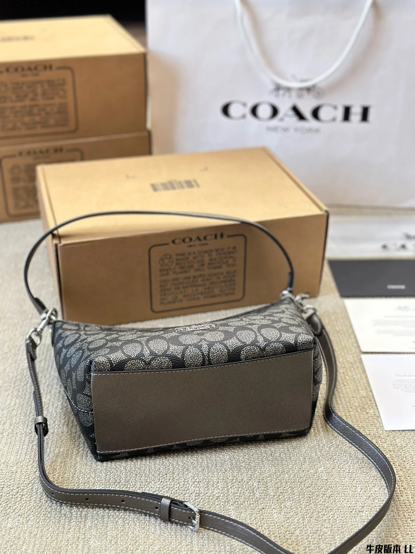 ⬆️25153-COACH-499 gallery