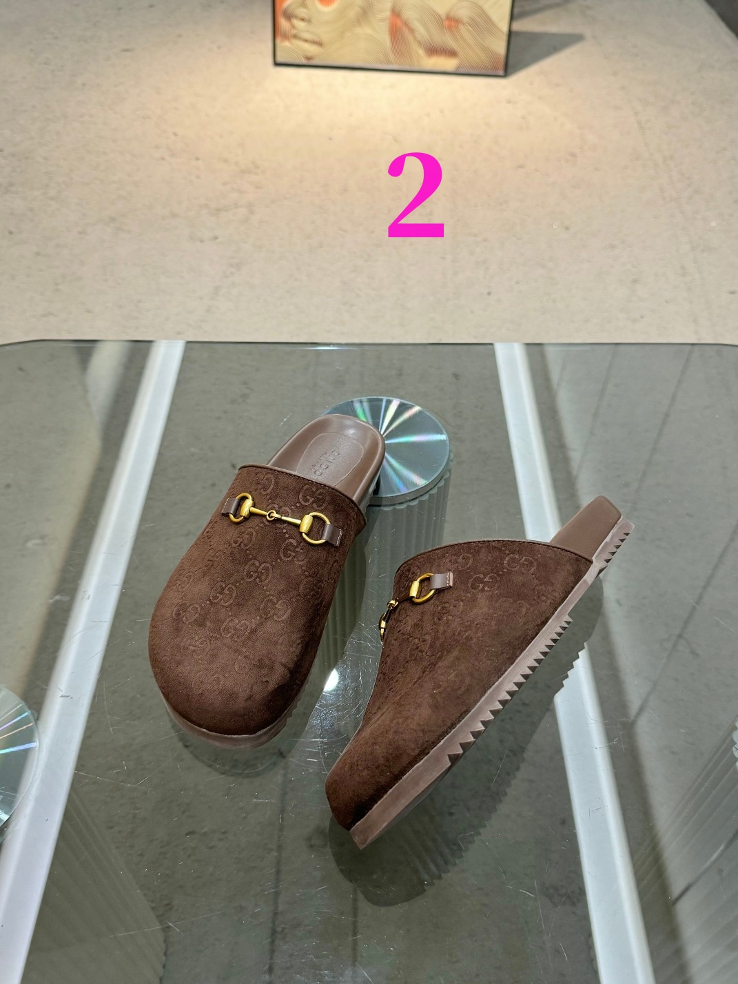 ⬆️25159-Gucci-689 gallery