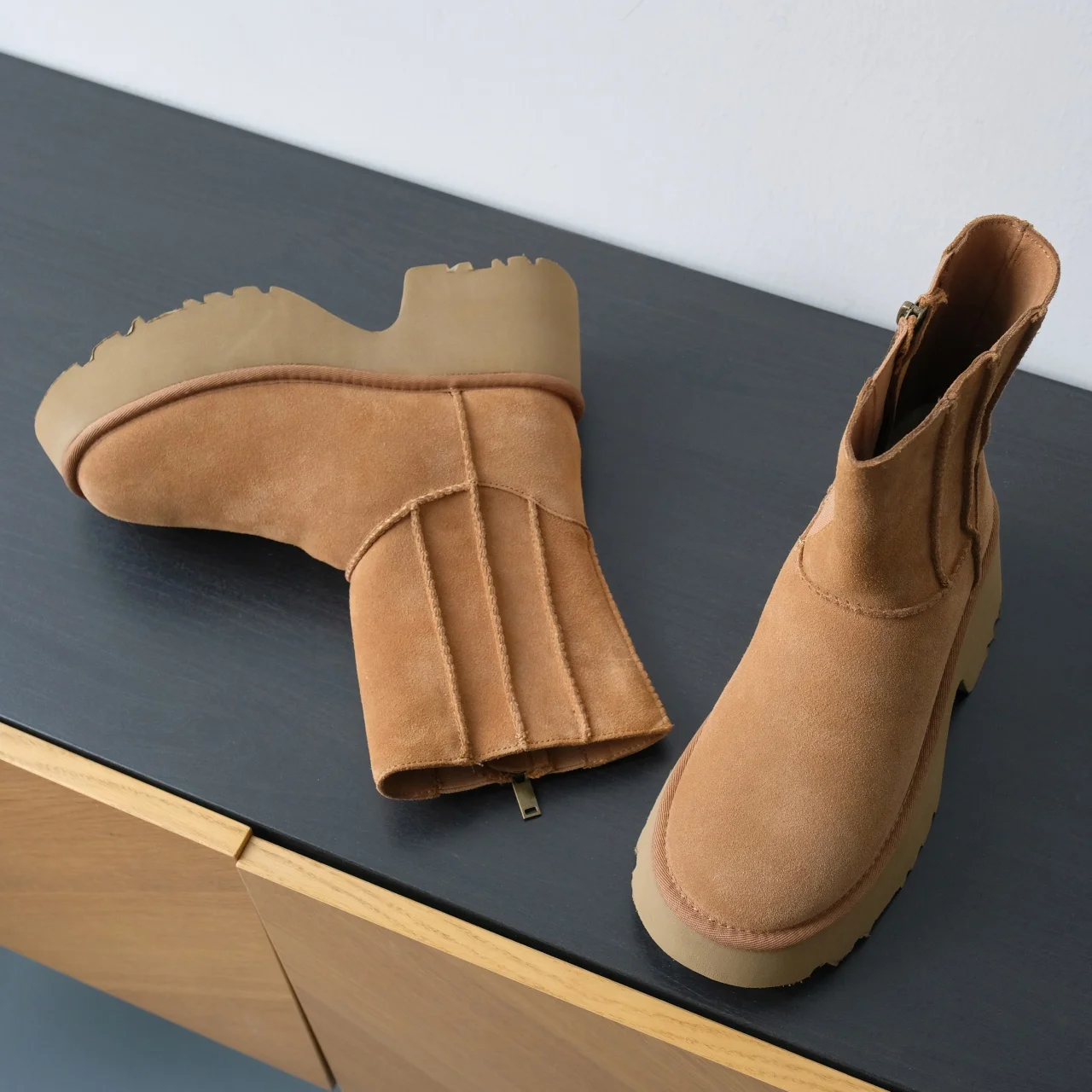 ⬆️25177-UGG-782--845 gallery